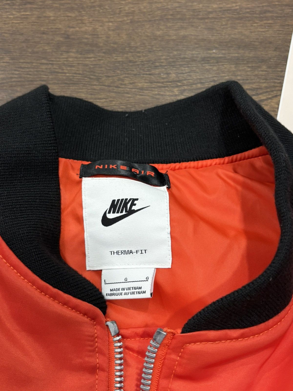 Nike NIKE AIR THERMA FIT BIG SWOOSH PICANTE RED BOMBER JACKET Size US L / EU 52-54 / 3 - 3 Thumbnail