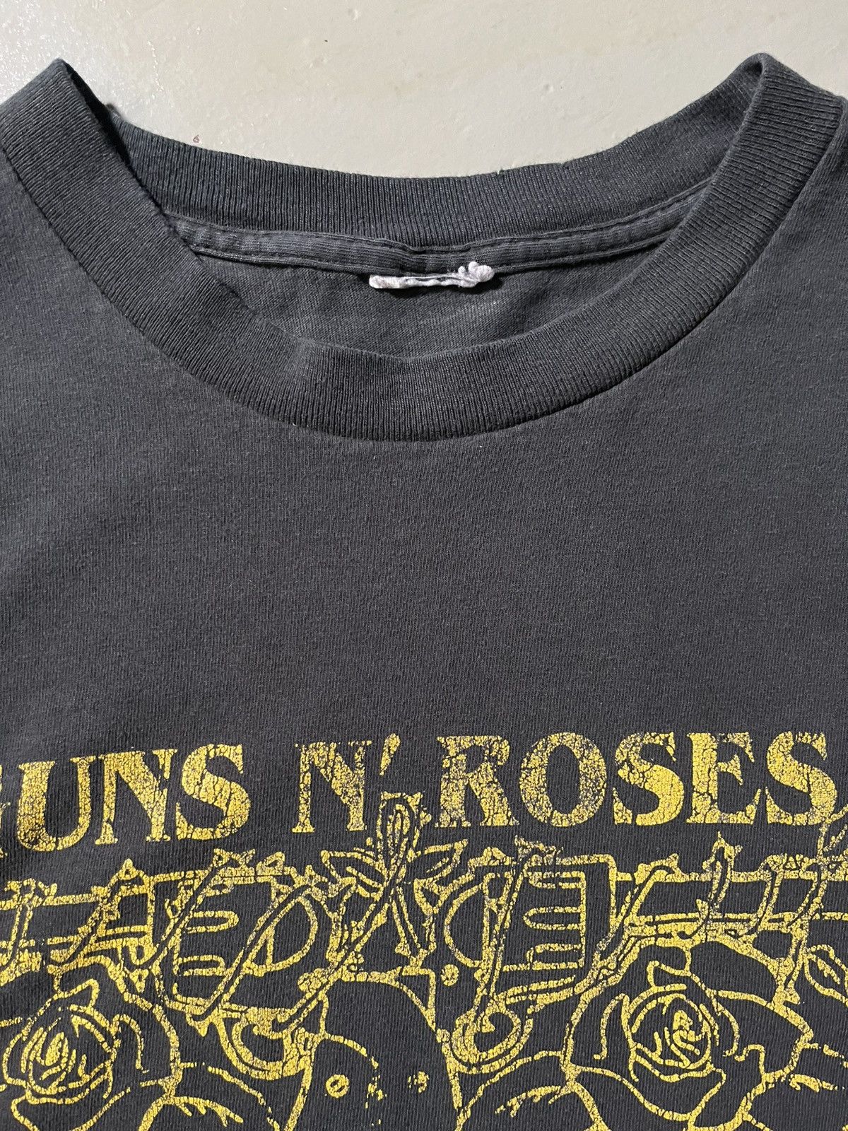 Vintage Vintage reissue Guns N’ Roses “At The Whisky” t-shirt Size US XXL / EU 58 / 5 - 2 Thumbnail