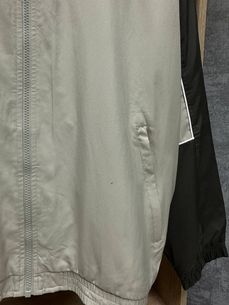 Adidas × Vintage Vintage Adidas Nylon Beige Full Zip Jacket Size US M / EU 48-50 / 2 - 11 Thumbnail