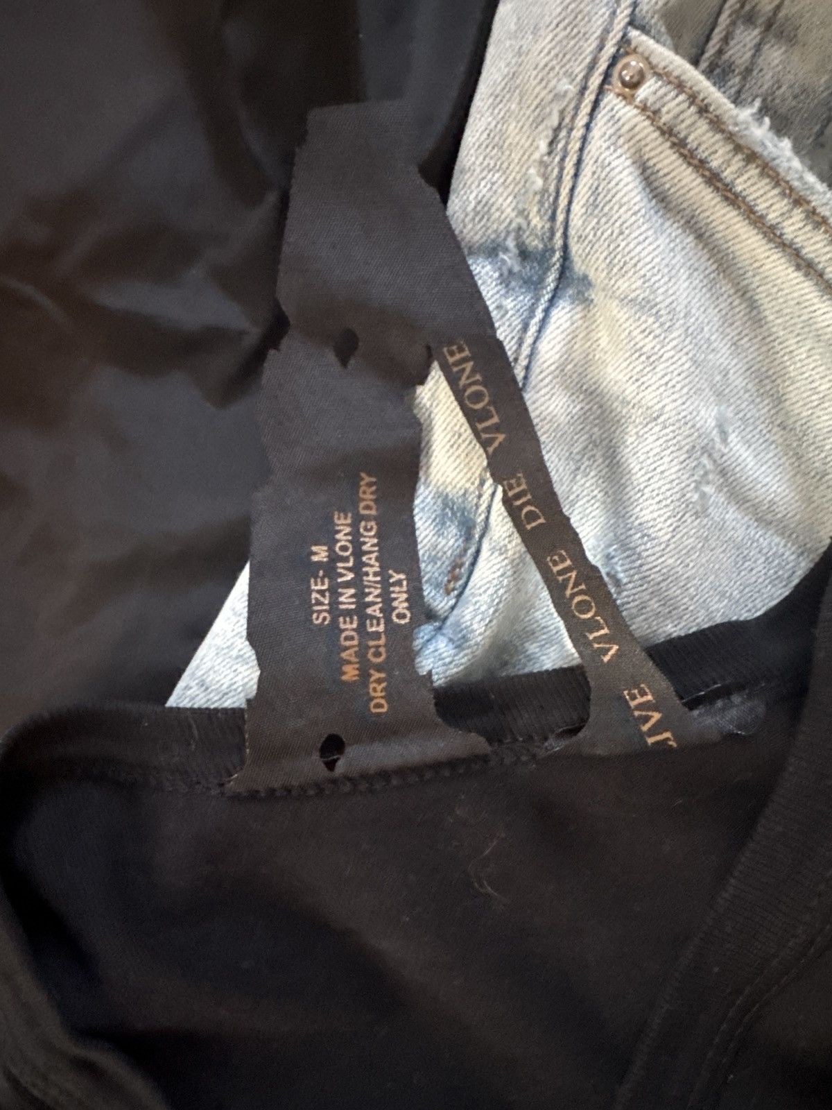 Vlone Medium Vlone Yamborghini Eliantte t shirt WORN ONCE Size US M / EU 48-50 / 2 - 7 Thumbnail