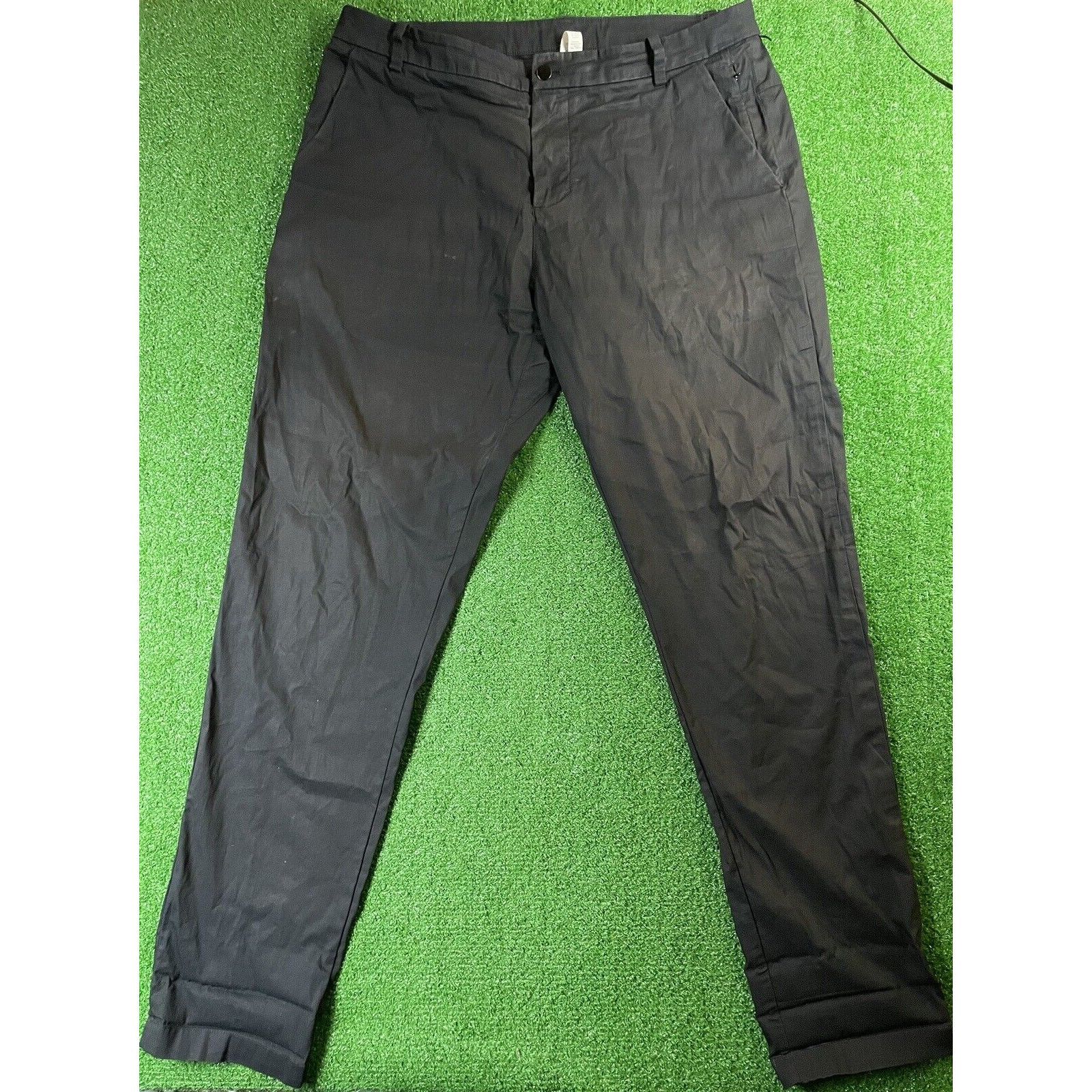 Lululemon Lululemon Mens Activewear Black Large XL 36 Pants Size US 36 / EU 52 - 1 Thumbnail