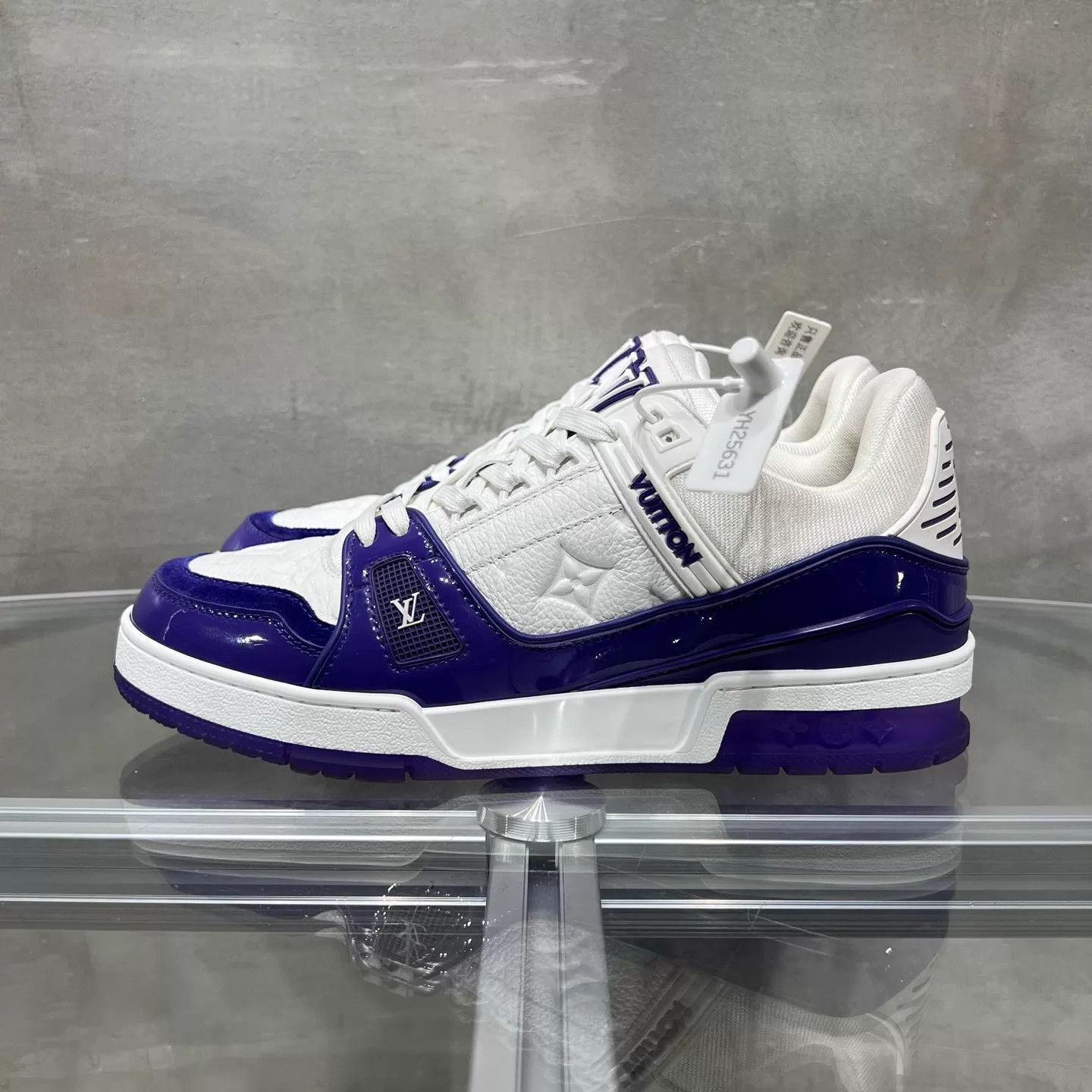 Louis Vuitton LV Trainer White Purple UK6/40 Size US 7 / EU 40 - 3 Thumbnail