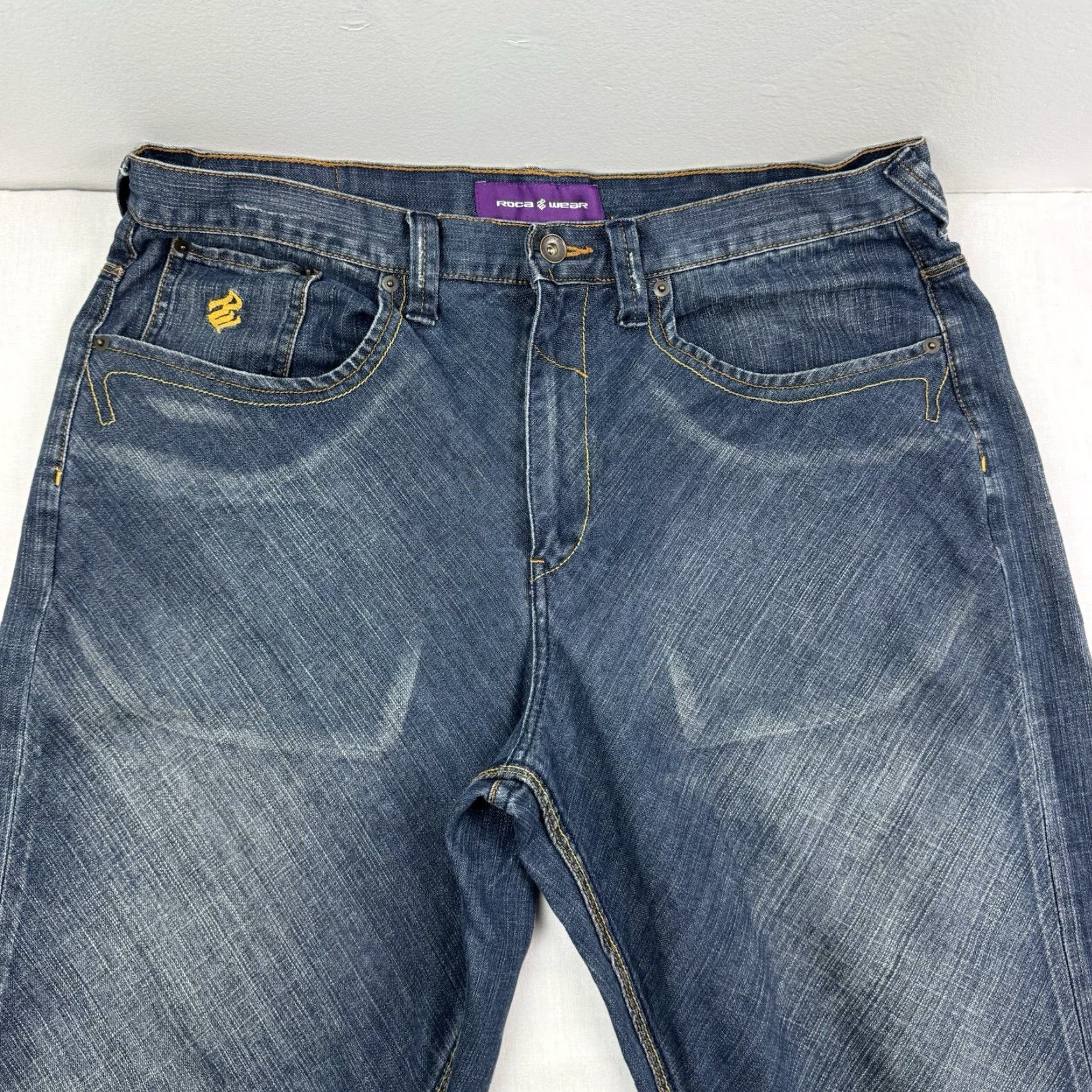 Rocawear VINTAGE Rocawear Jeans Adult 36x33 Black Wide-Leg Grunge Y2K Punk Hipster Jeans Mens Size US 36 / EU 52 - 2 Thumbnail