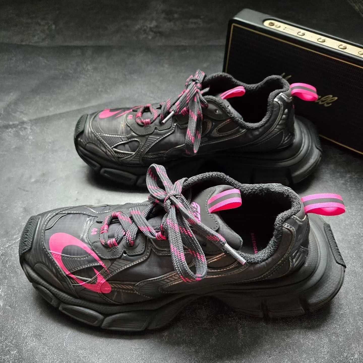 Balenciaga Balenciaga 3XL Low-Top Sneakers Size 11 Size US 11 / EU 44 - 1 Thumbnail