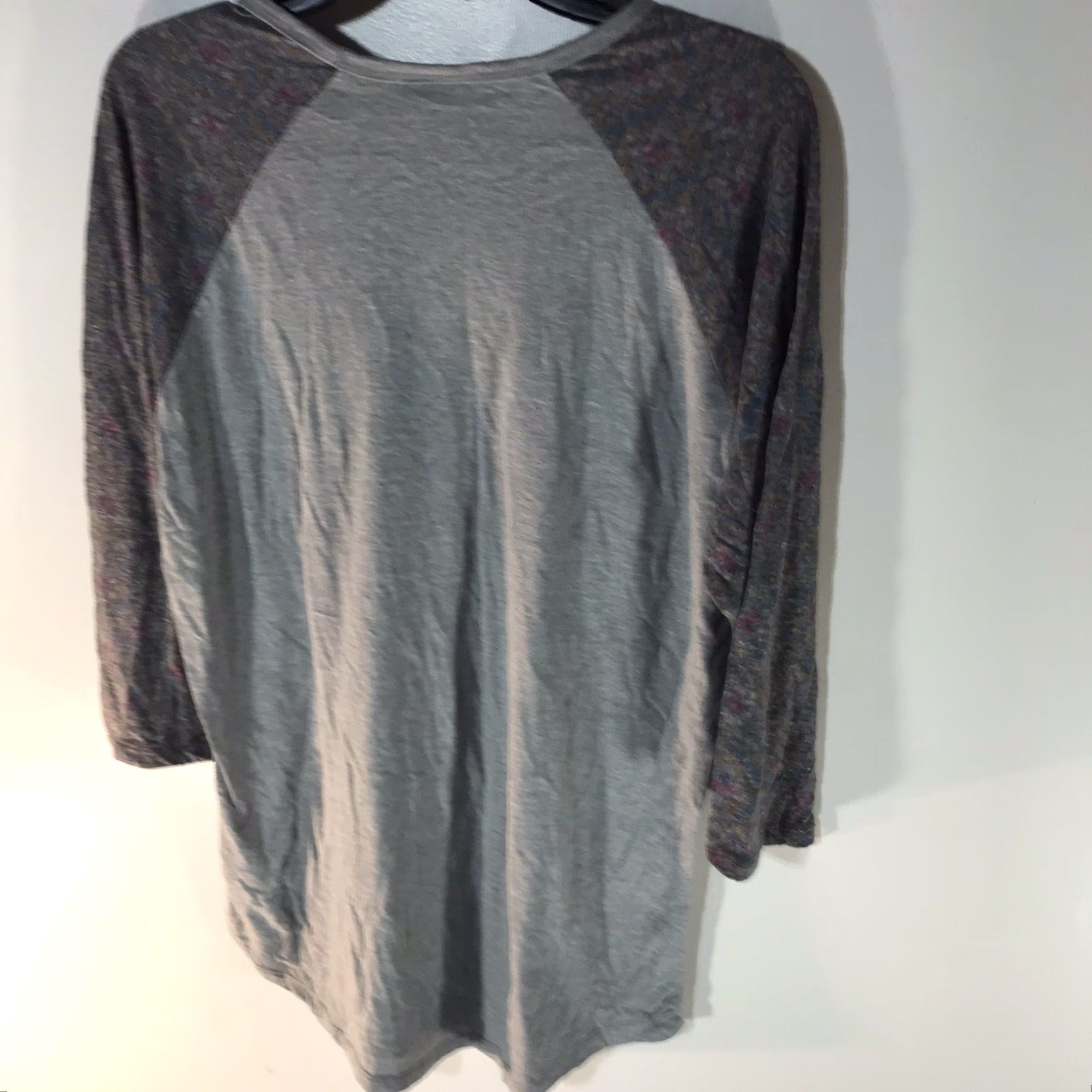 Vintage VINTAGE LuLaRoe T-Shirt Women Large Green Floral 3/4 Sleeve Casual Summer Fall Winter Size L / US 10 / IT 46 - 2 Thumbnail