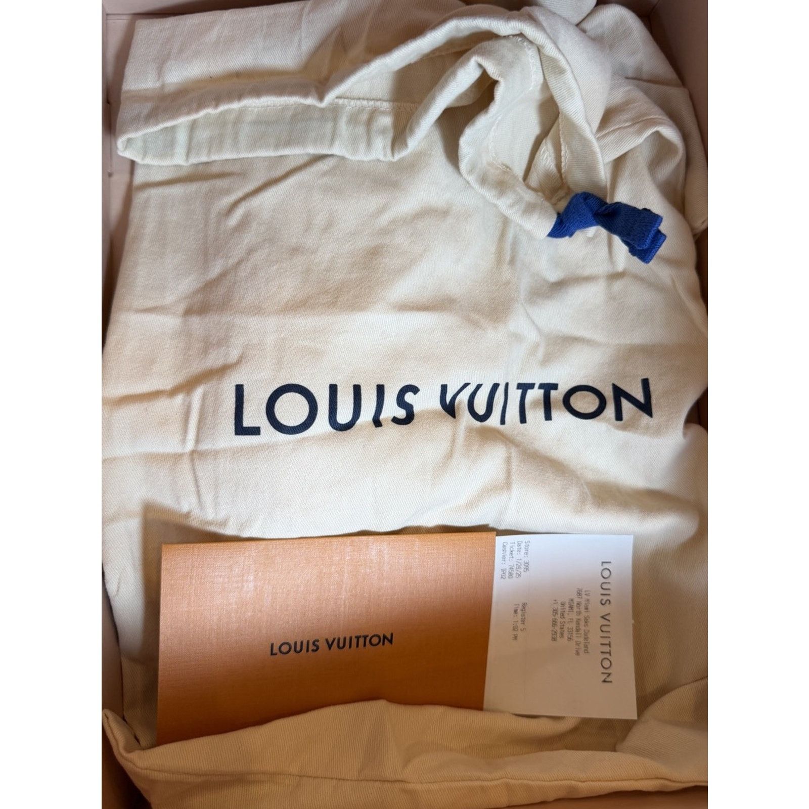 Louis Vuitton Size 10LV/11US - Louis Vuitton Skate White Trainers Size US 11 / EU 44 - 9 Thumbnail