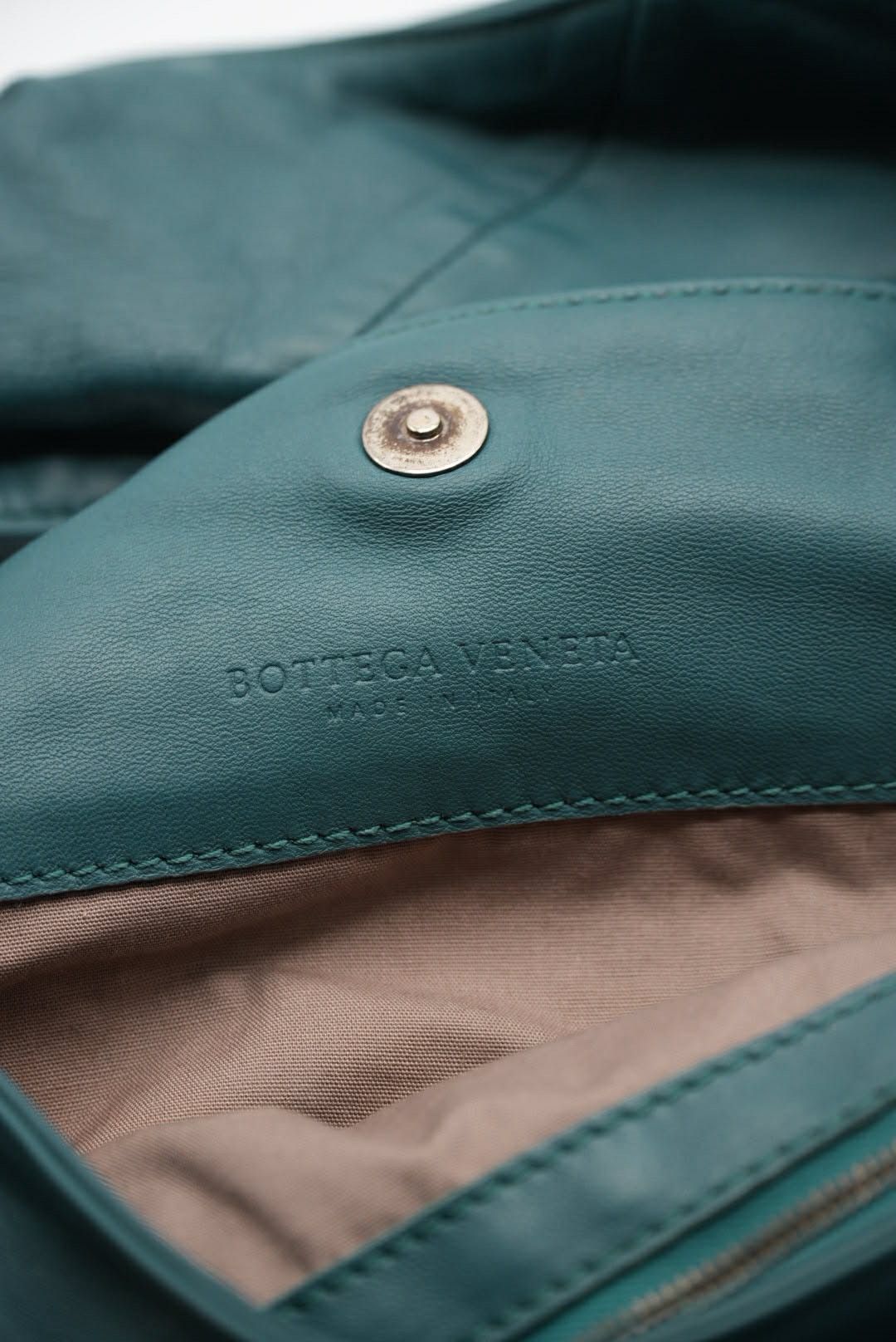 Bottega Veneta Bottega Veneta Intrecciato Leather Shoulder Bag Size ONE SIZE - 11 Thumbnail