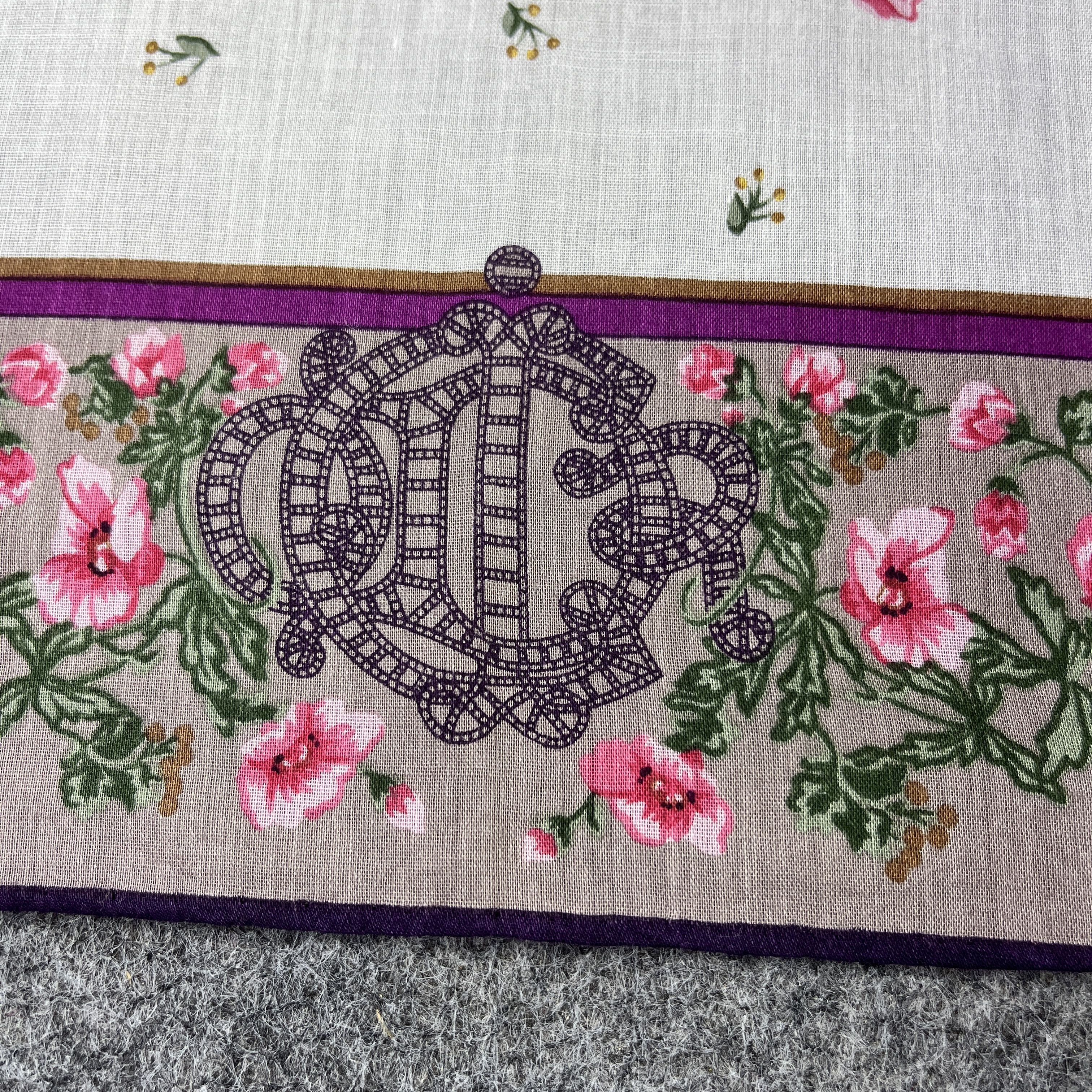 Vintage Christian Dior Handkerchief / Bandana / Neckerchief B741 Size ONE SIZE - 6 Thumbnail
