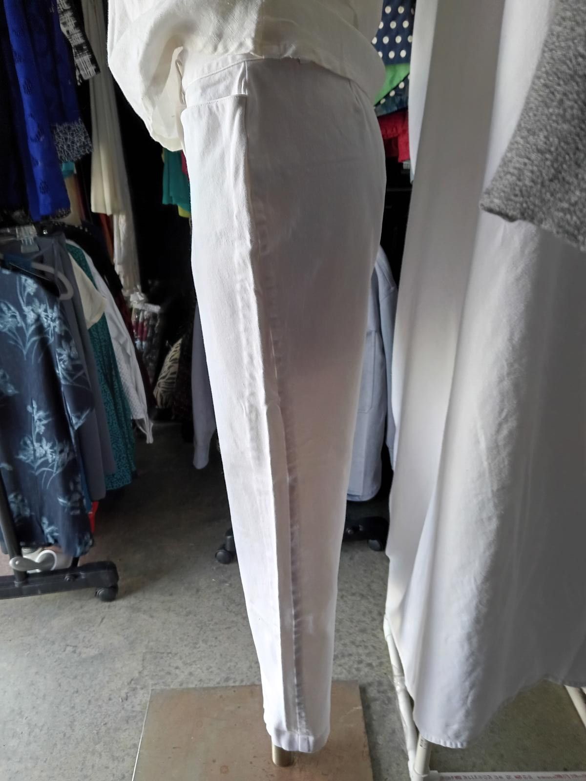 Lauren Ralph Lauren Lauren Ralph Lauren Women's White Pants Size 30" / US 8 / IT 44 - 2 Thumbnail