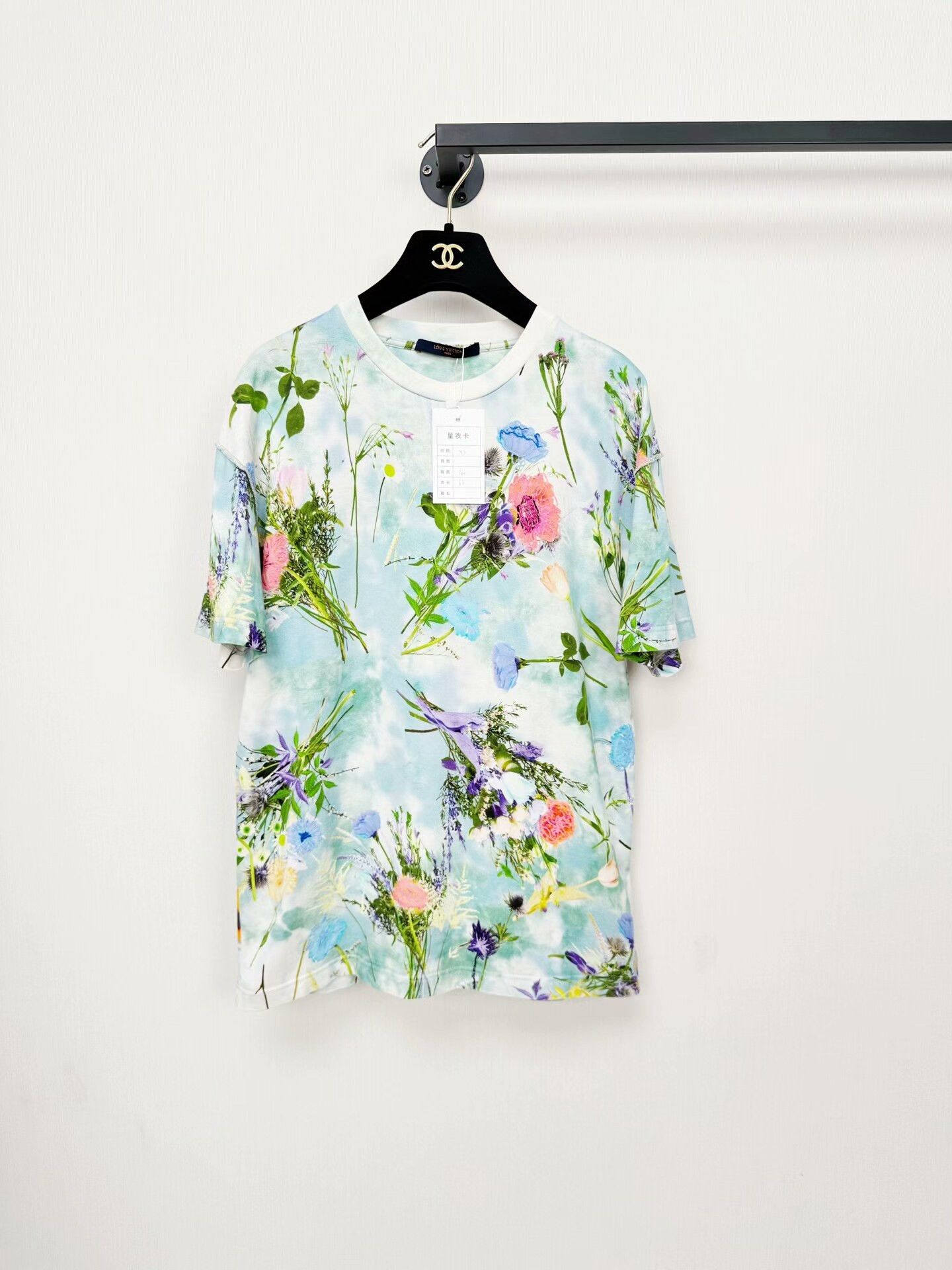 Louis Vuitton Louis Vuitton Floral Print Short Sleeve Size US XS / EU 42 / 0 - 1 Thumbnail