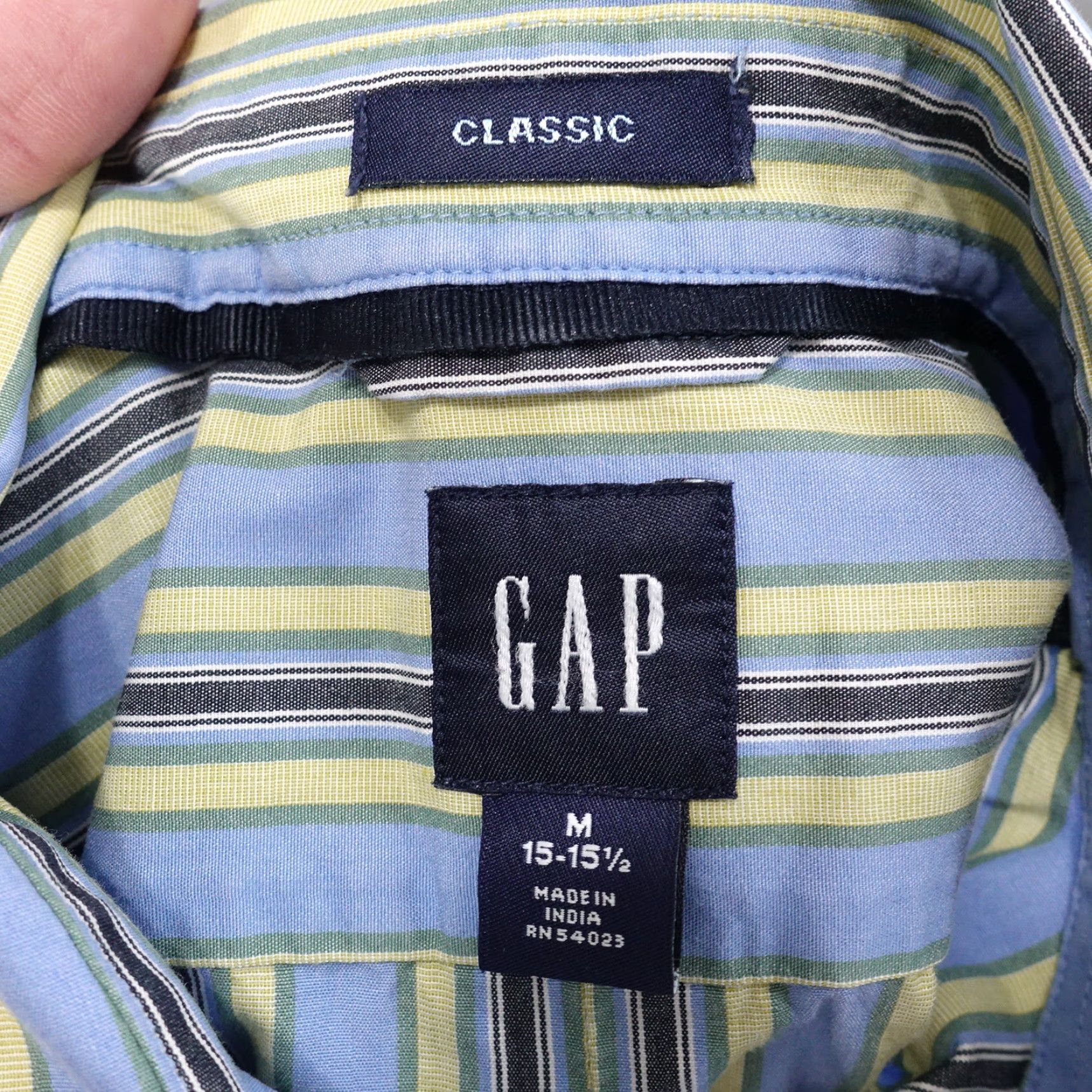 Gap GAP Shirt Mens M Classic Fit Blue Yellow Striped Button-Down, Cotton, Long Sleeve, Casual Business, 90s-Inspired? Size US M / EU 48-50 / 2 - 6 Thumbnail