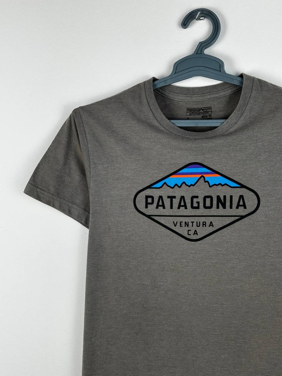 Patagonia × Vintage Vintage Patagonia Logo Grey T Shirt Size US S / EU 44-46 / 1 - 1 Thumbnail