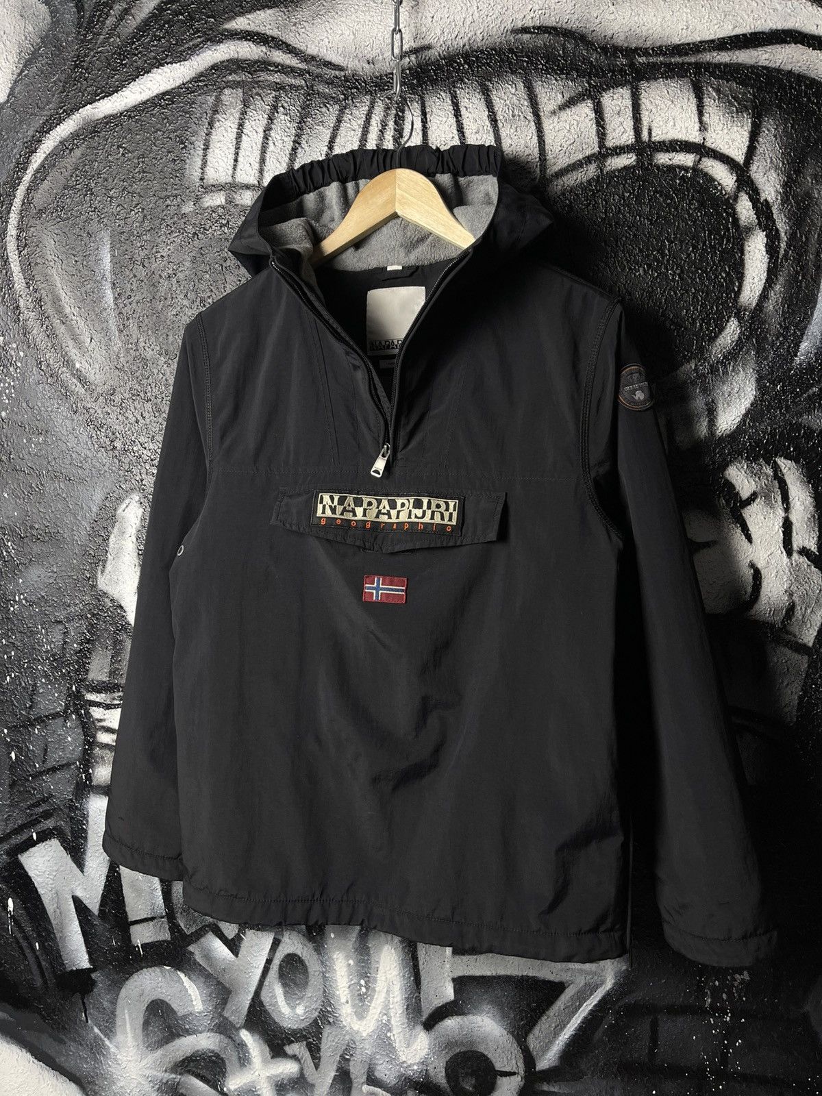 Napapijri Napapijri Rainforest Winter Black Jacket Teenage Size 14/162 Size US XS / EU 42 / 0 - 7 Thumbnail