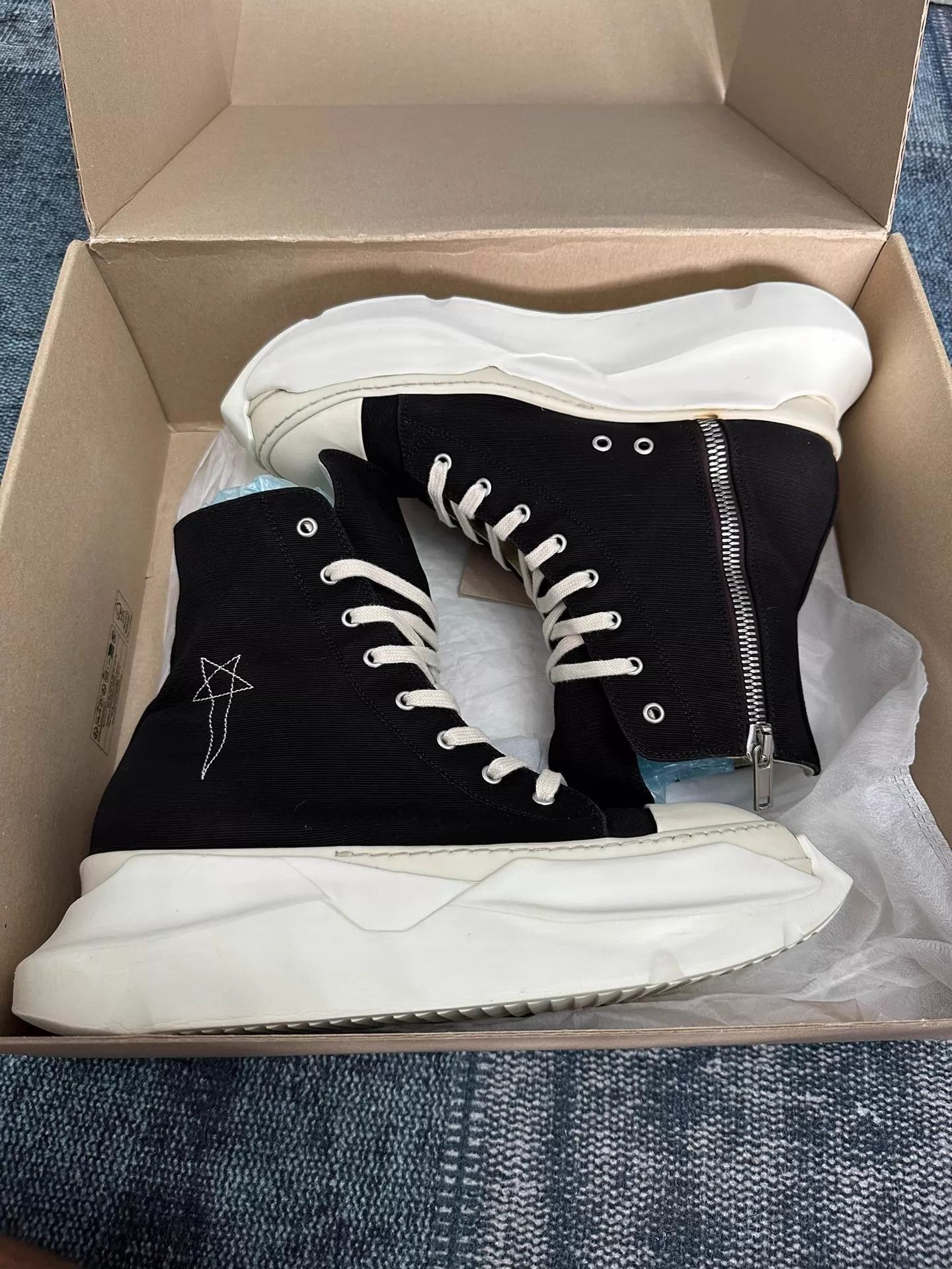 Rick Owens Rick Owens 5-Pointed Star Tank Sole 44 (New, Boxed) Size US 11 / EU 44 - 9 Thumbnail