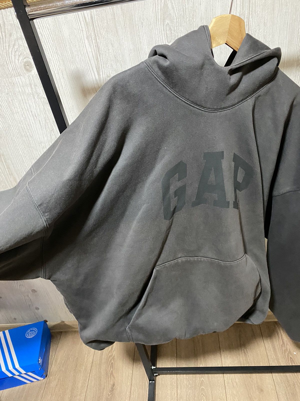 Balenciaga × Gap × Kanye West BNWT YZY Yeezy Gap Balenciaga Dove Hoodie by Kanye west Size US XL / EU 56 / 4 - 8 Thumbnail
