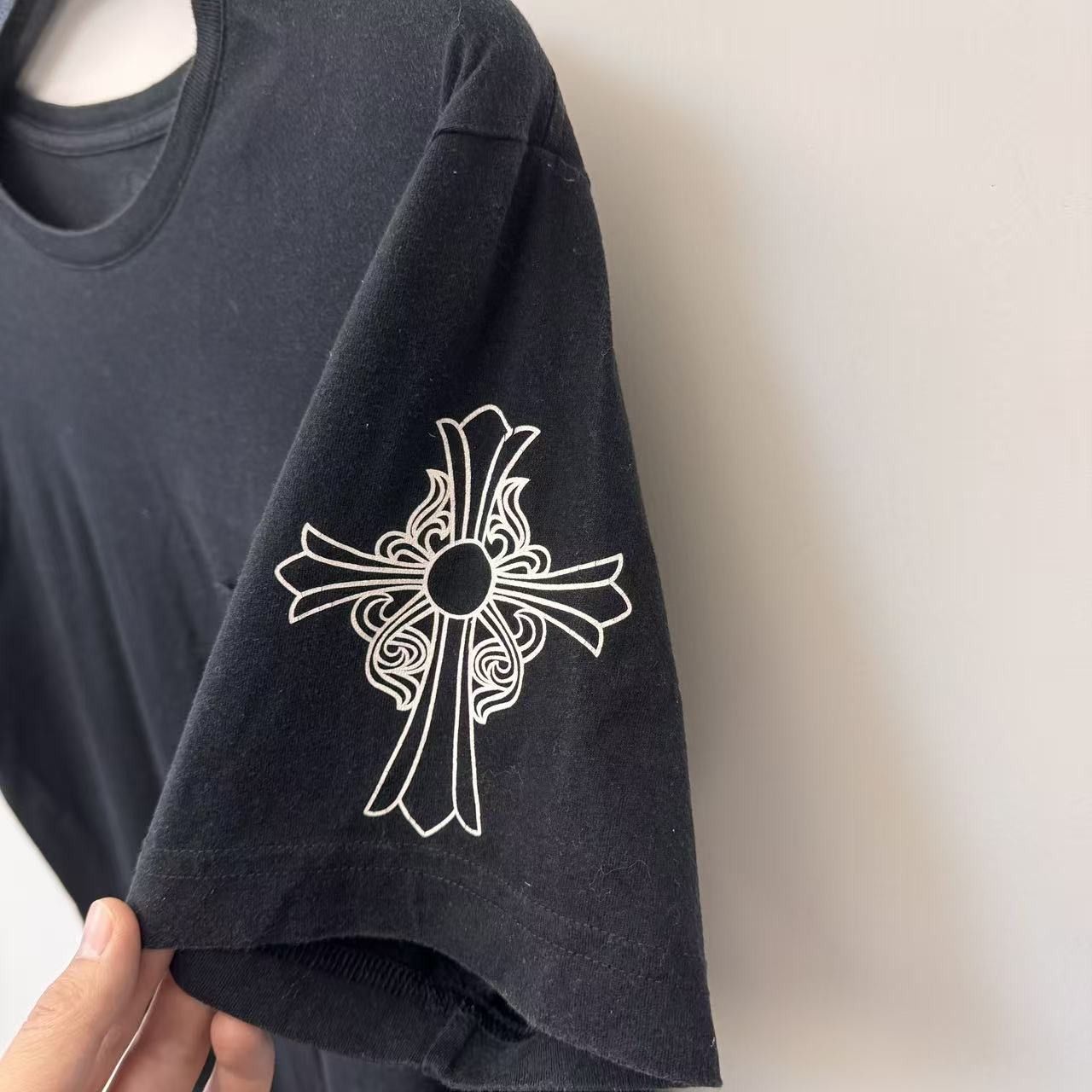Chrome Hearts Chrome Hearts Cross Scroll Three Elements Short Sleeve Size US L / EU 52-54 / 3 - 4 Thumbnail