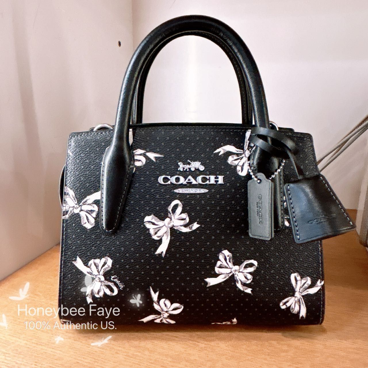 Coach Nwt Coach Andrea Carryall Bag With Bow Print CAA77 Size ONE SIZE - 1 Thumbnail