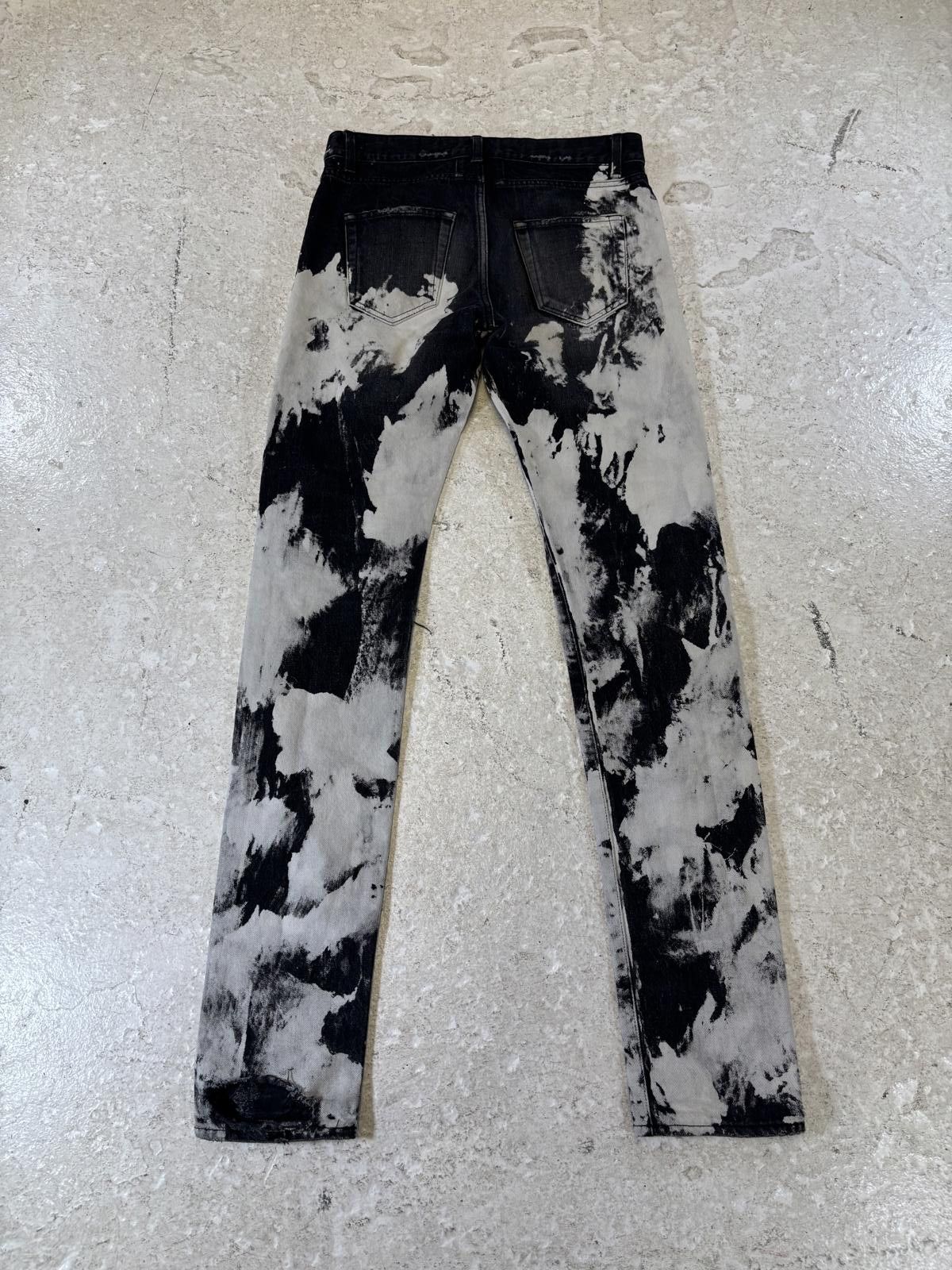 Saint Laurent Paris Saint Laurent Distressed D02 Jeans Size US 30 / EU 46 - 2 Thumbnail