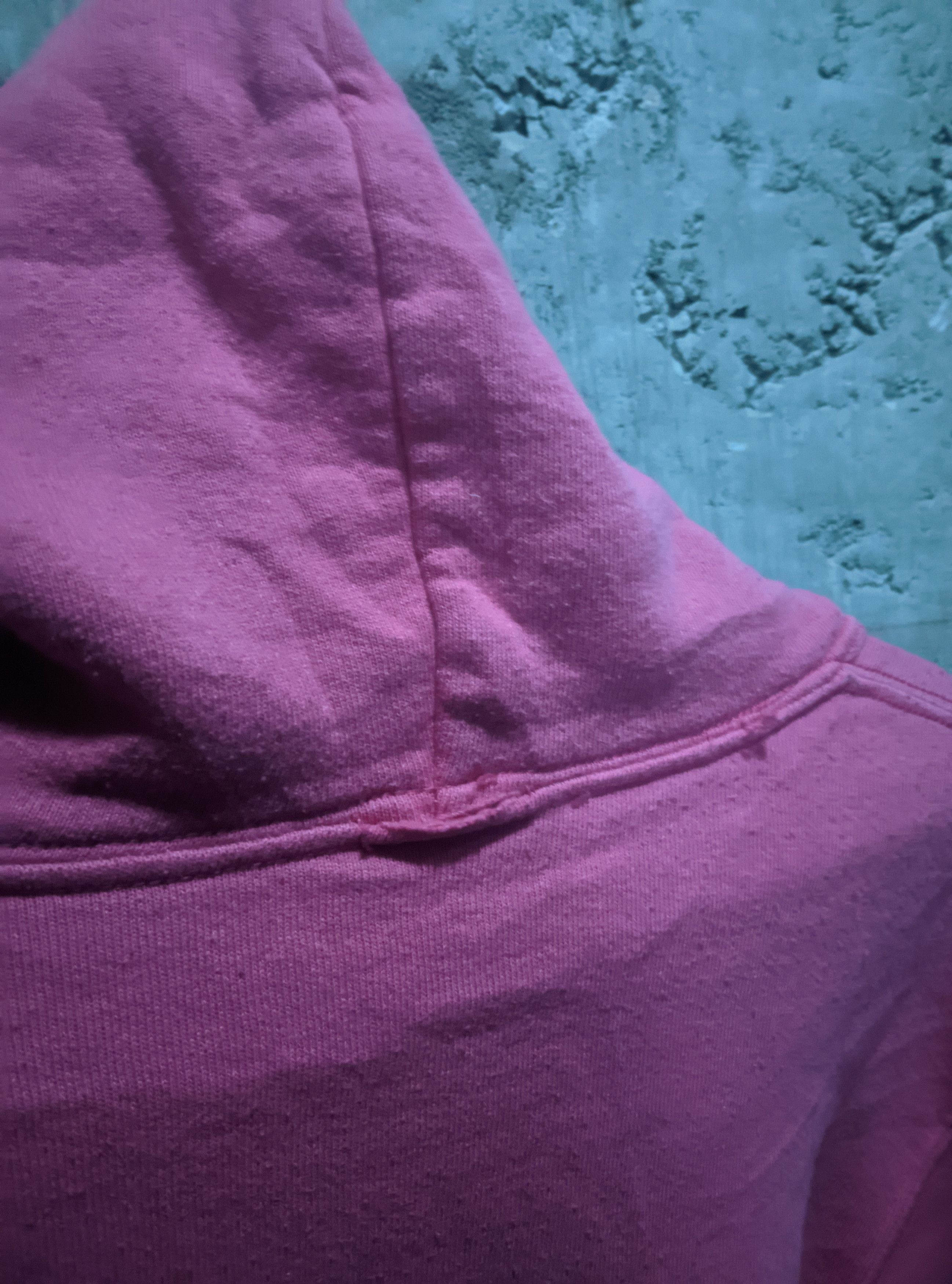 Vintage Vintage 2000s rusell Athletic pink blank hoodie Size US M / EU 48-50 / 2 - 5 Thumbnail