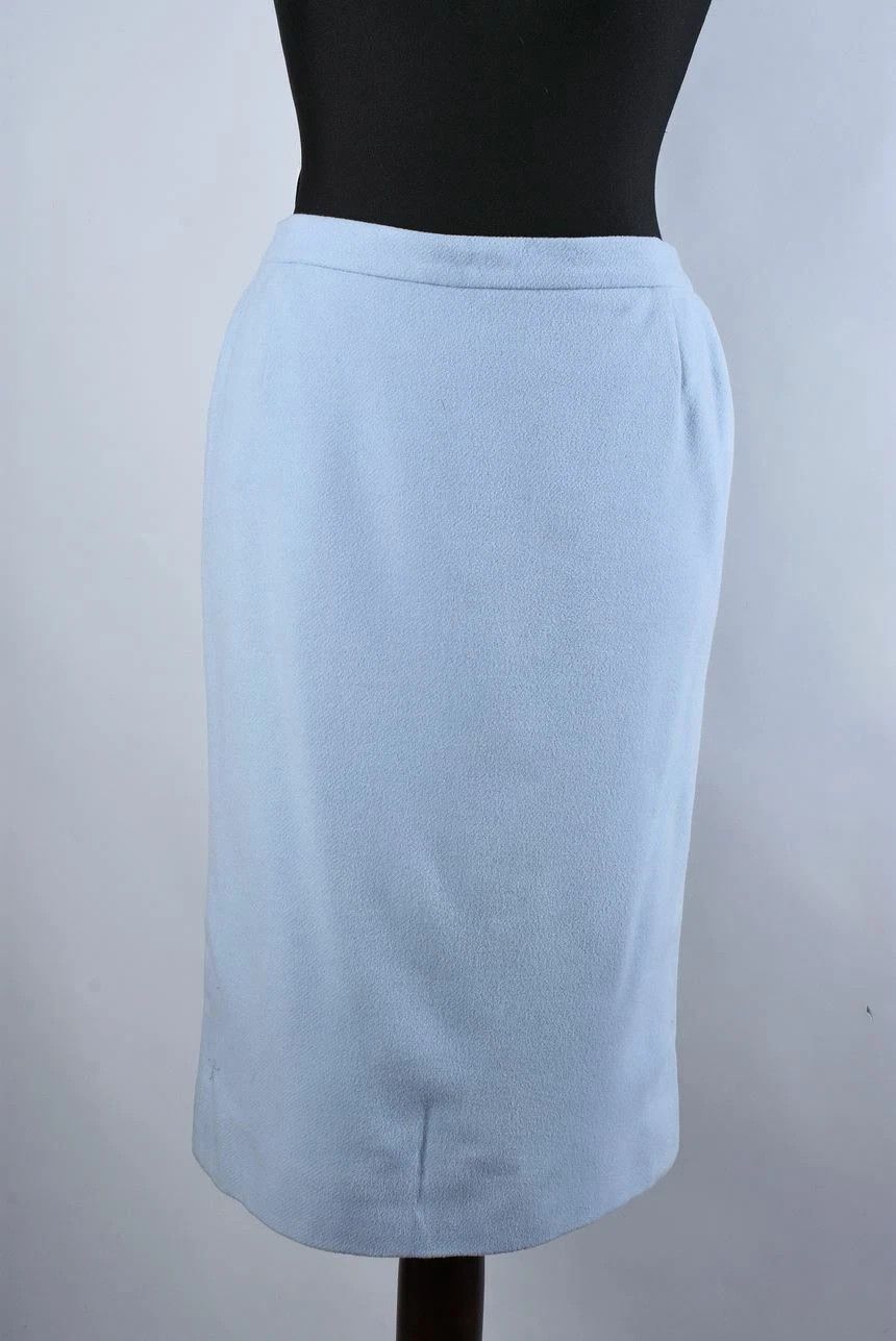Givenchy Women's Selection de Givenchy Blue Fur Collar Skirt Suit Size M / US 6-8 / IT 42-44 - 8 Thumbnail