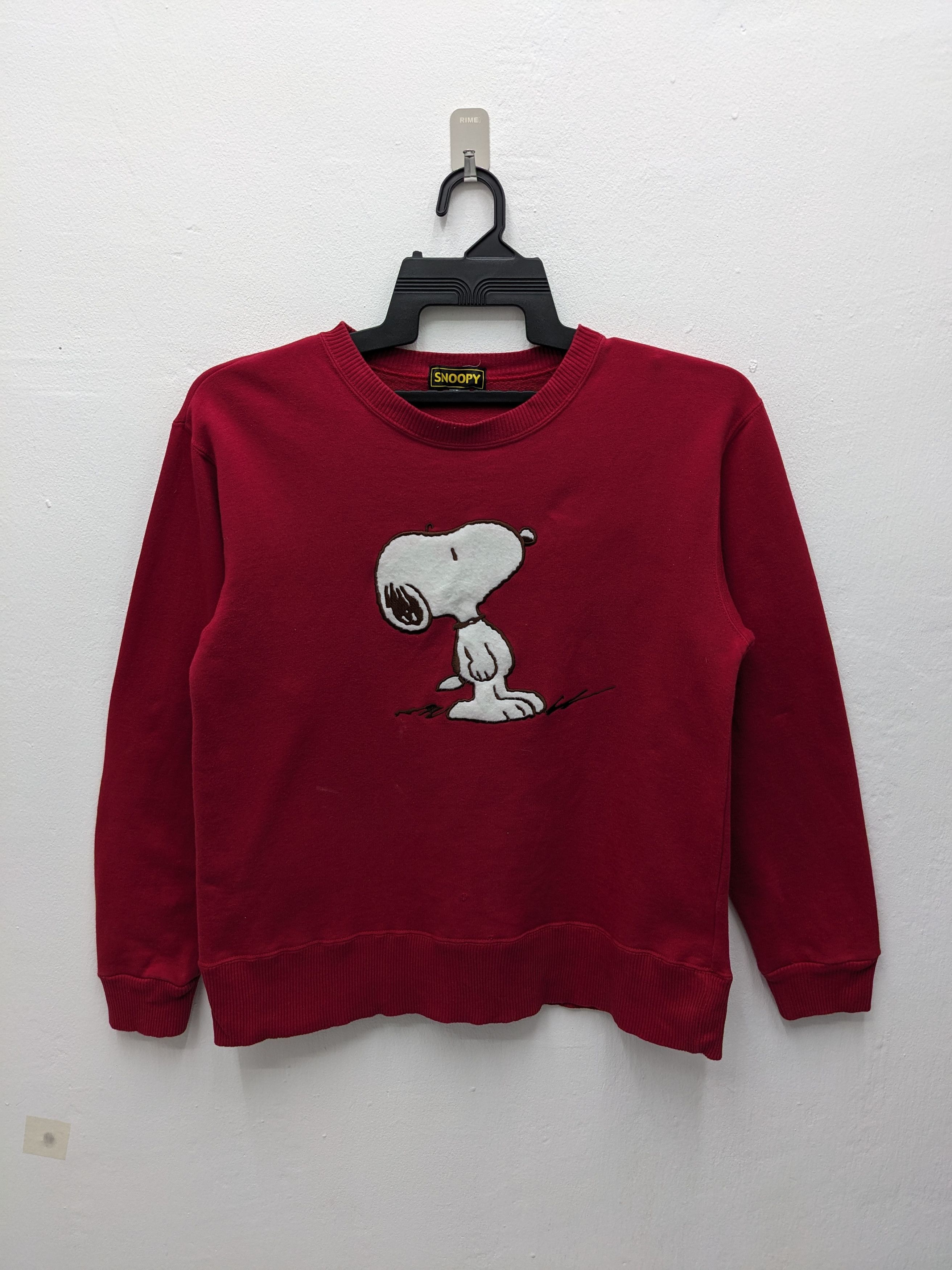 Peanuts Vintage Snoopy Peanuts Red Embroidered Crewneck Sweatshirt Size US M / EU 48-50 / 2 - 2 Thumbnail