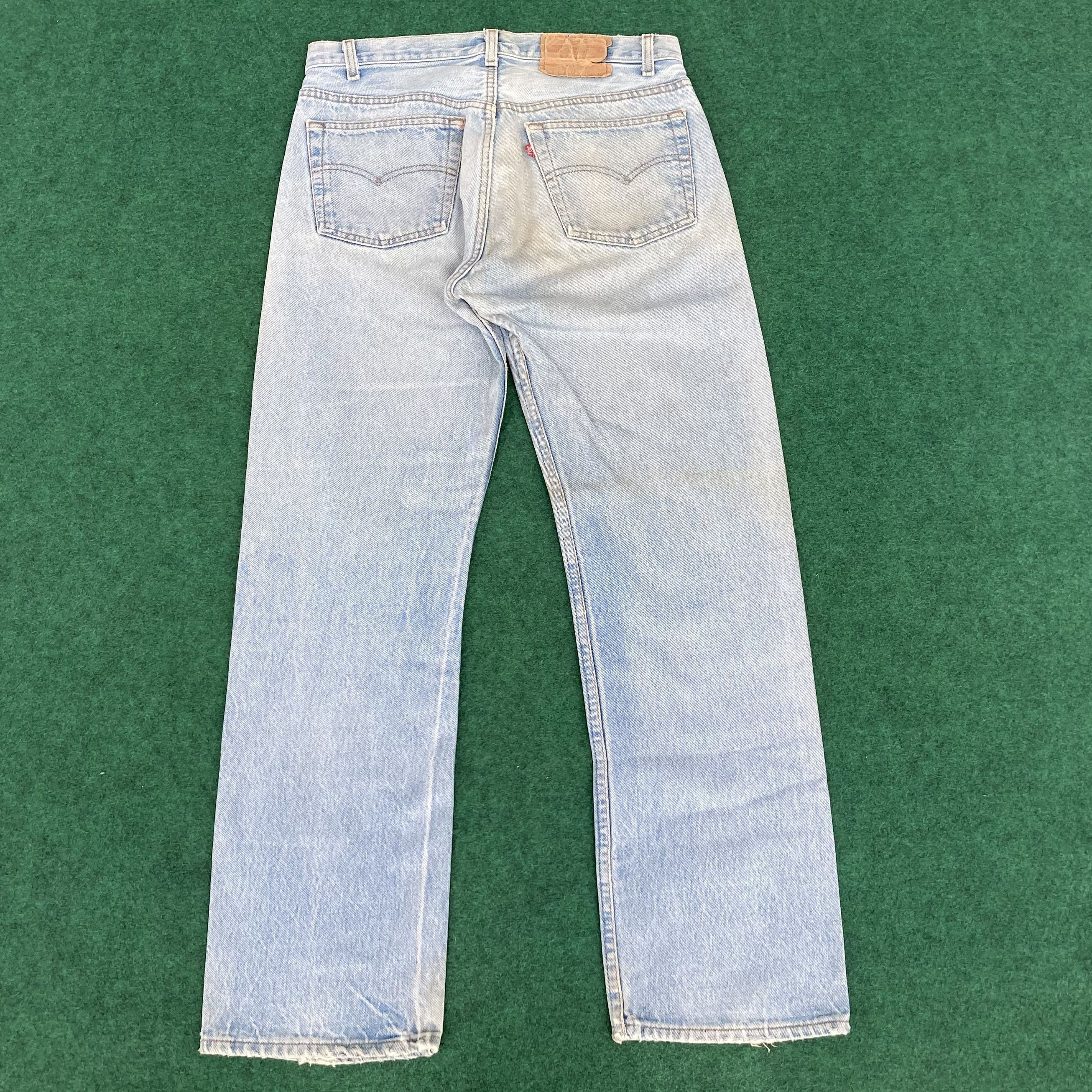 Levi's × Vintage Vtg Levis 501 Distressed Ripped Light Blue Dirty Jeans Size US 31 - 12 Thumbnail