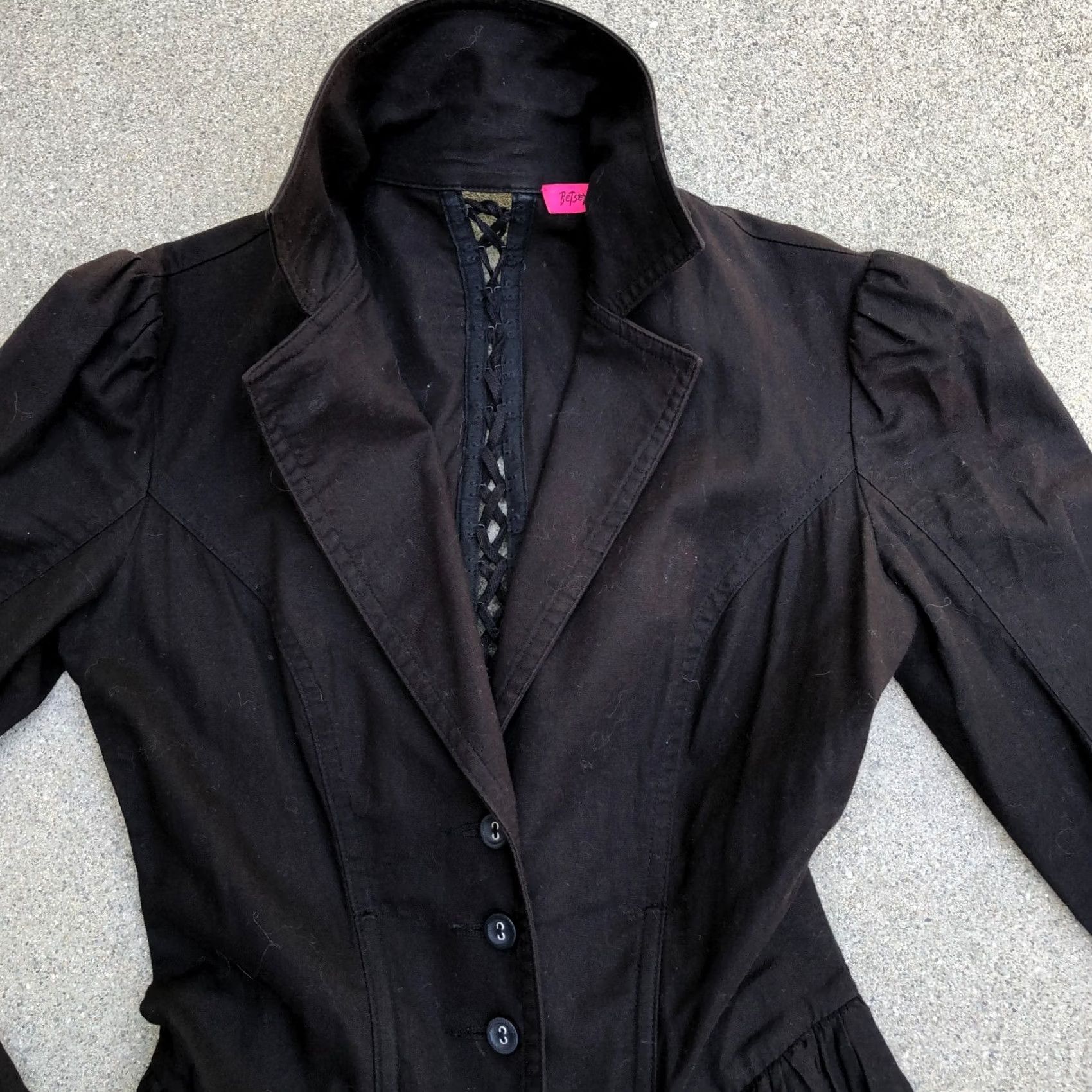 Betsey Johnson VINTAGE Betsey Johnson Gothic Shirt Dress Women's 2 Black Long Sleeve Button Dress Length Knee Length Womens Size XS / US 0-2 / IT 36-38 - 3 Thumbnail