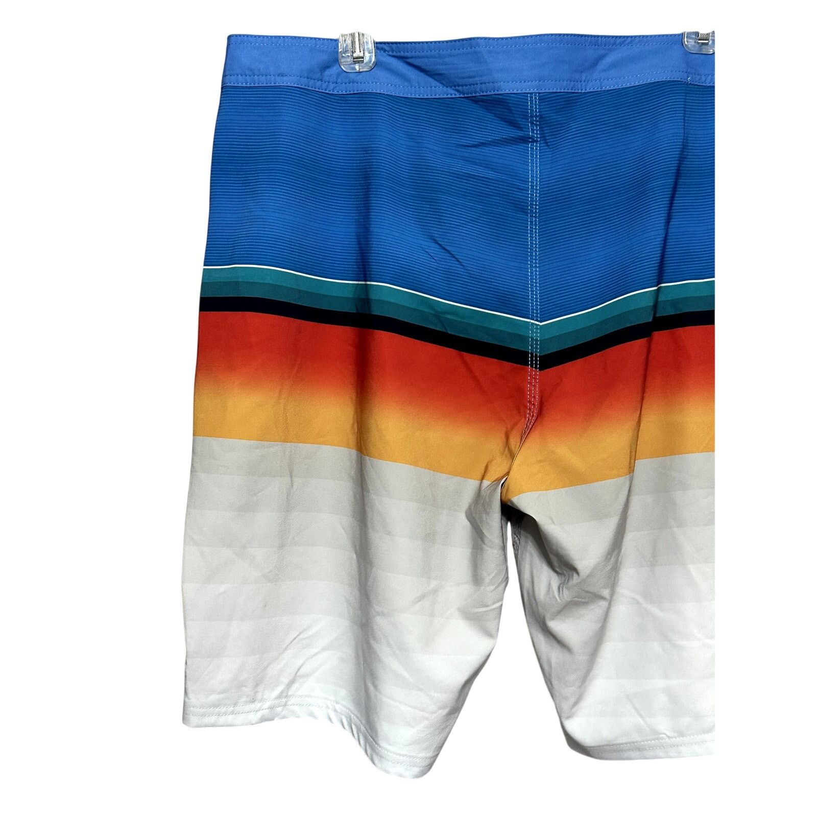 Ripcurl RipCurl Board Shorts Daybreakers Stripe Pattern M 30 NWT Size US 30 / EU 46 - 6 Thumbnail