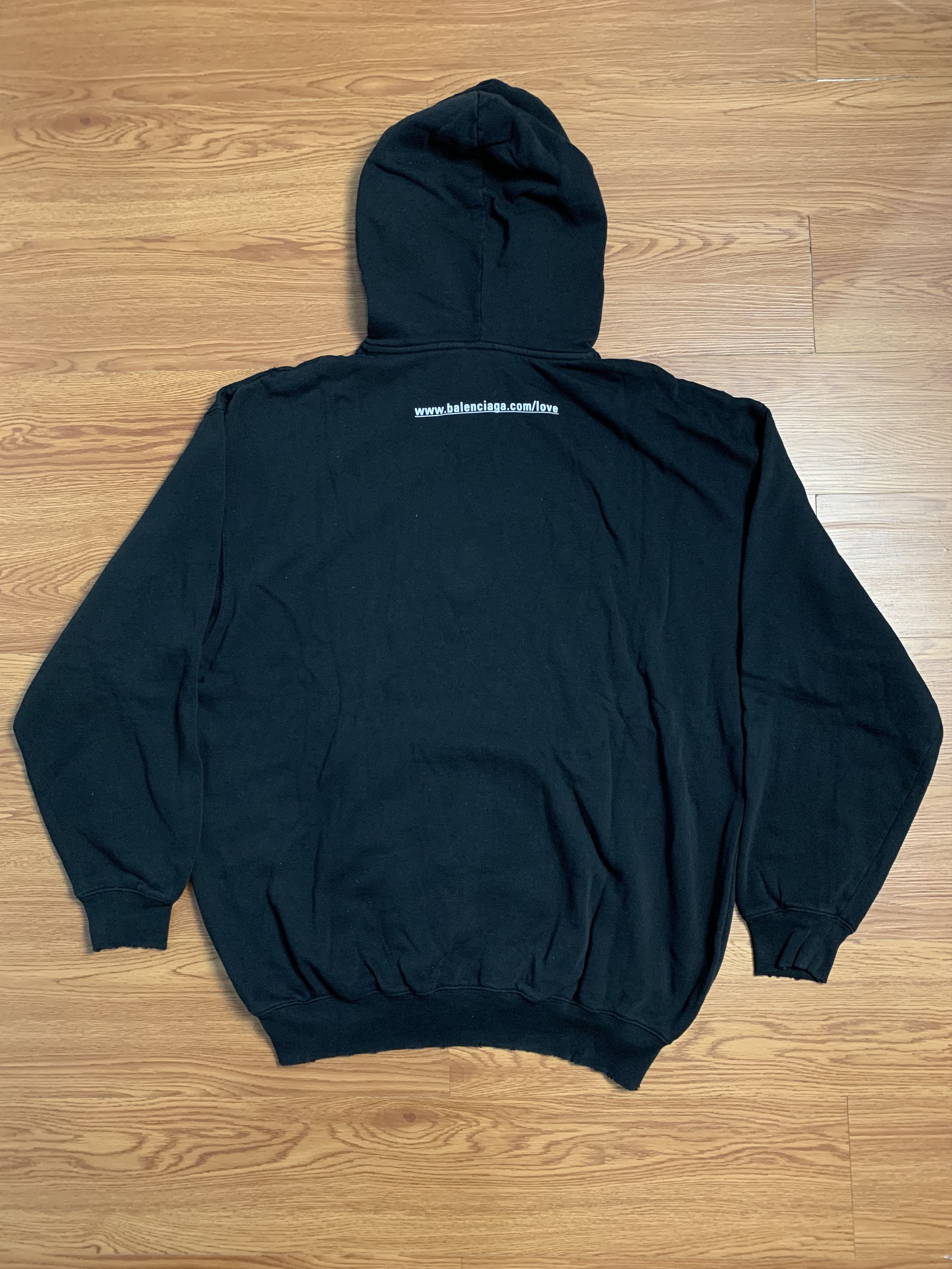 Balenciaga Balenciaga Love Distressed Hoodie Size US S / EU 44-46 / 1 - 6 Thumbnail