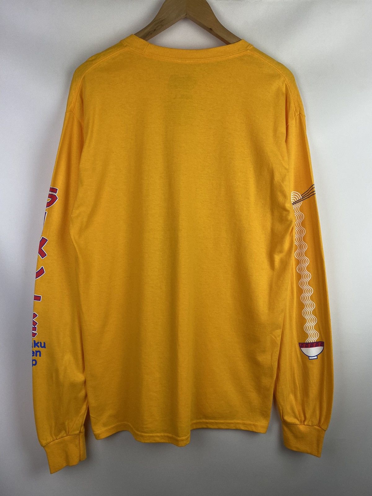 Anime Naruto Shippuden anime men’s long sleeve t shirt size L Size US L / EU 52-54 / 3 - 12 Thumbnail
