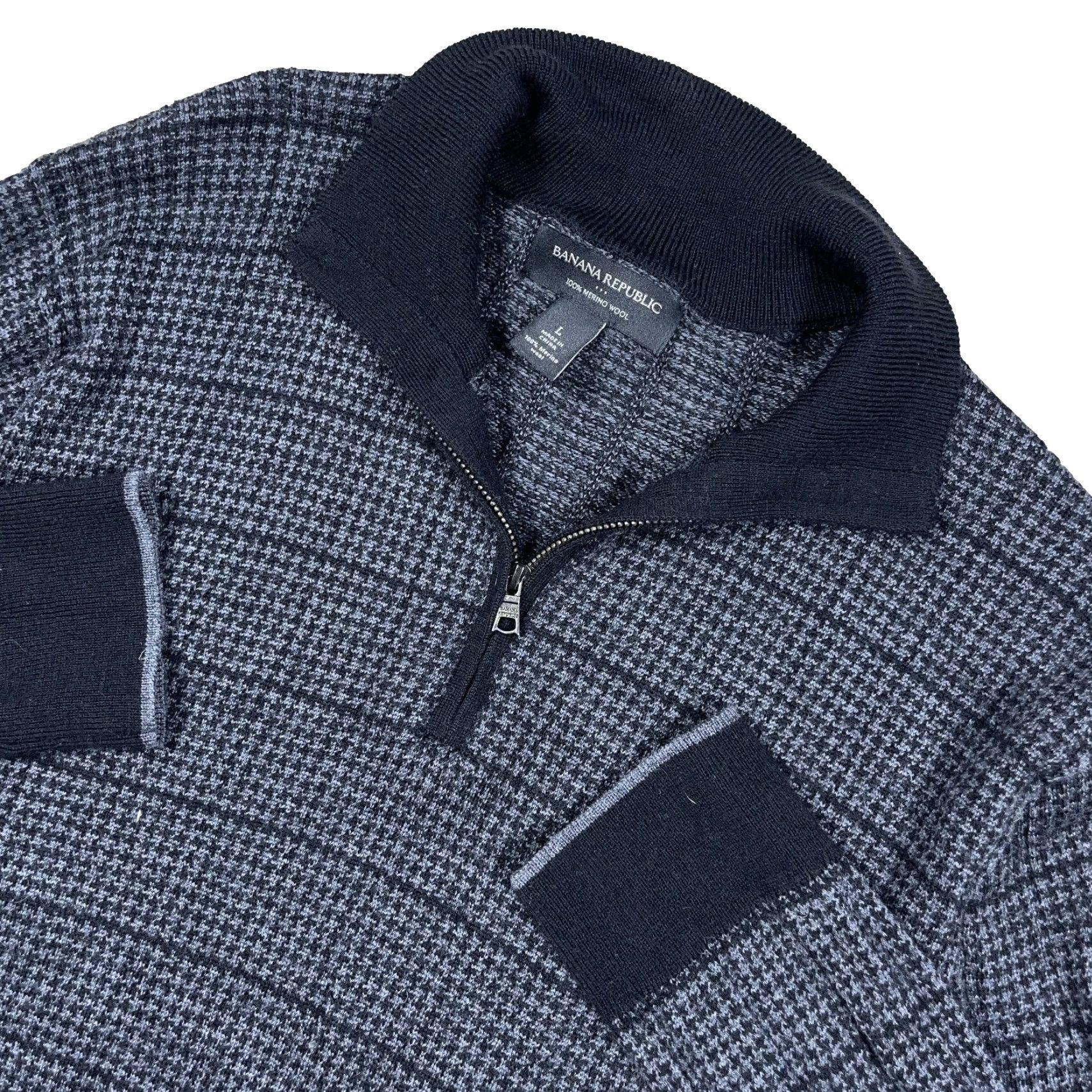 Banana Republic Banana Republic Sweater Men L Black Merino Wool Pullover Houndstooth 1/4 Zip Mock Neck Casual Workwear Knit Pattern: Solid, Preppy, Modern Mens Size US L / EU 52-54 / 3 - 2 Thumbnail