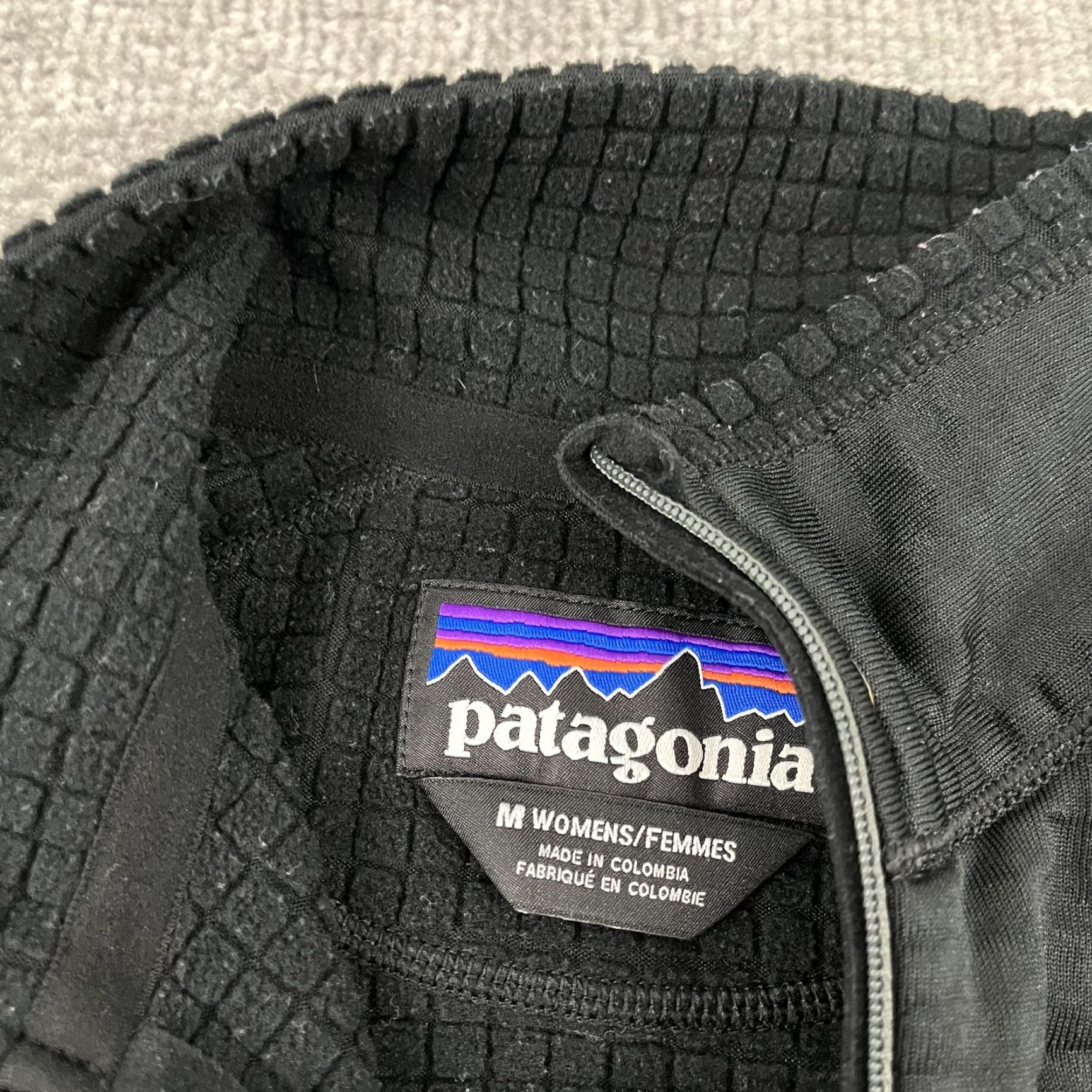 Patagonia Patagonia R1 Pullover Womens Medium Black 1/2 Zip Regulator Fleece Hiking Jacket Jacket Size M / US 6-8 / IT 42-44 - 5 Thumbnail