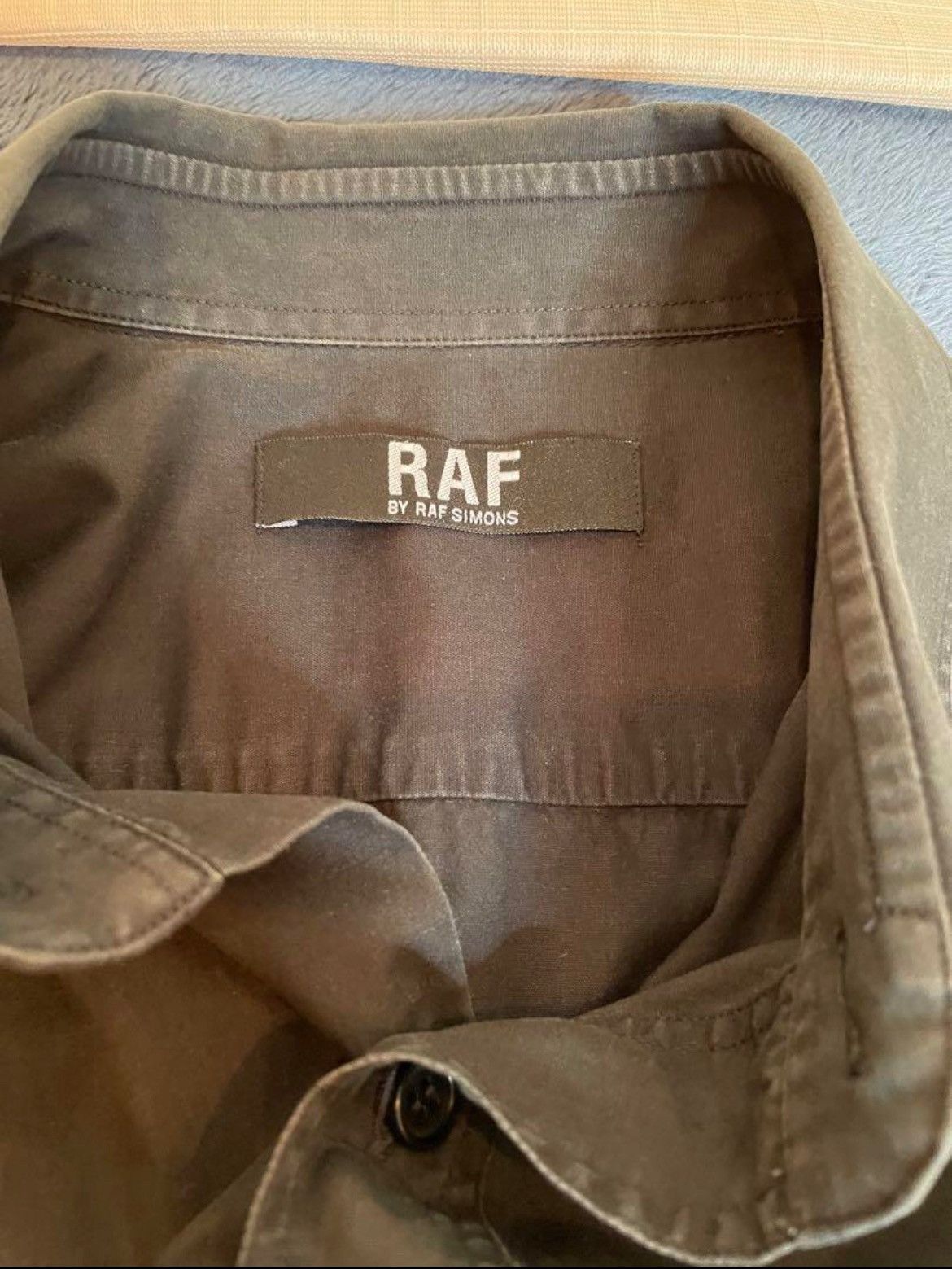 Raf by Raf Simons RAF Simons Shirt Men’s Black Logo Cotton Size US S / EU 44-46 / 1 - 5 Thumbnail