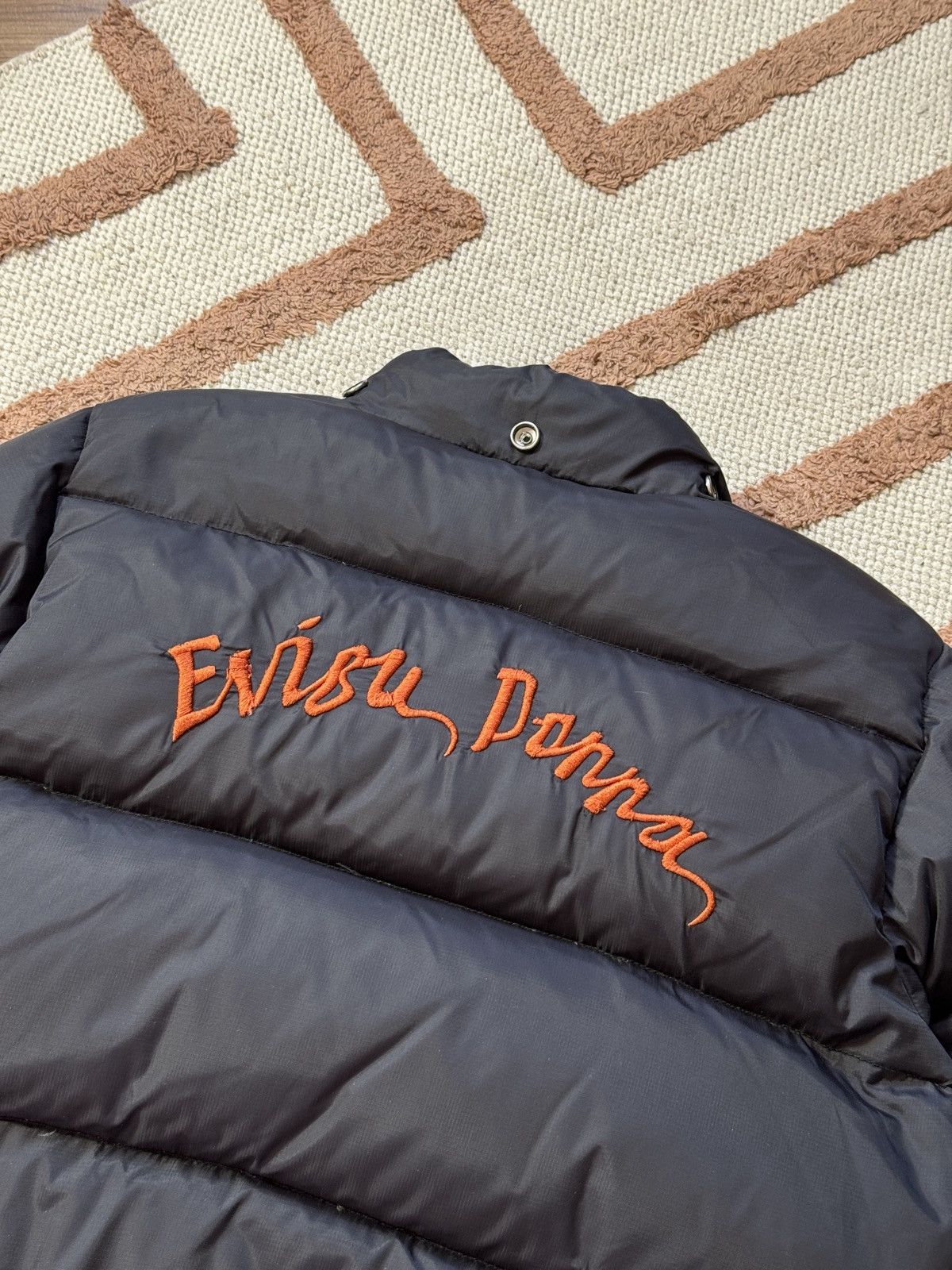 Evisu VINTAGE EVISU DONNA 2000s DOWN PUFFER JACKET Size S / US 4 / IT 40 - 11 Thumbnail