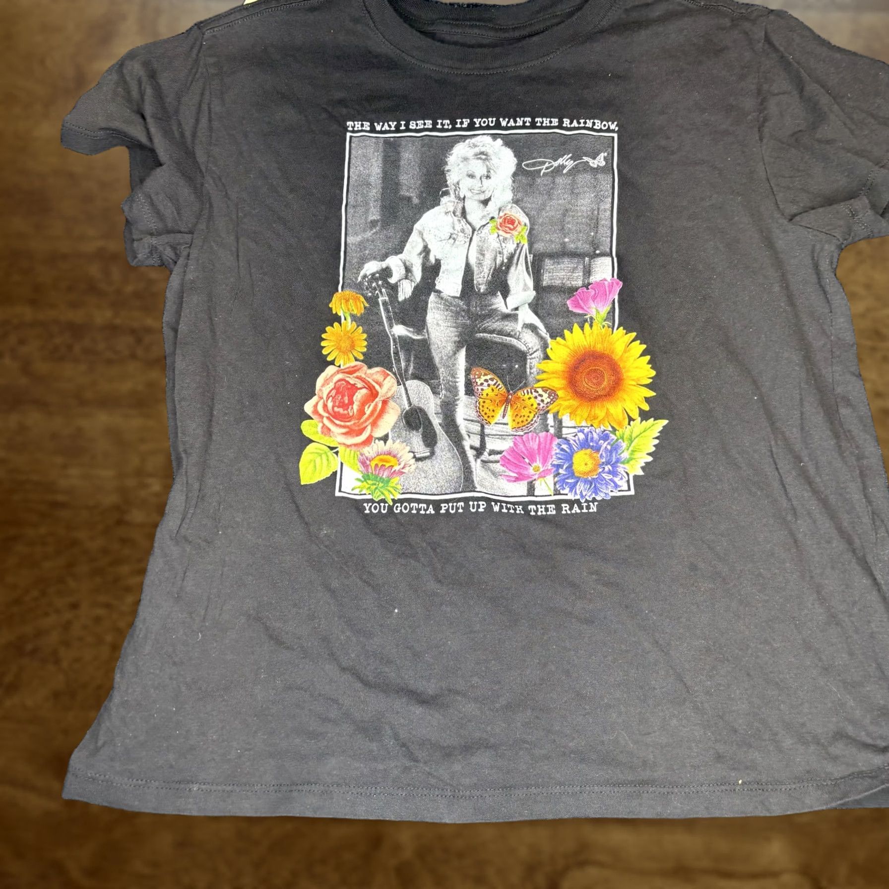 Vintage VINTAGE? No. Dolly Parton Shirt Womens Medium Black Graphic Quote Flowers Butterfly Music Size M / US 6-8 / IT 42-44 - 1 Thumbnail
