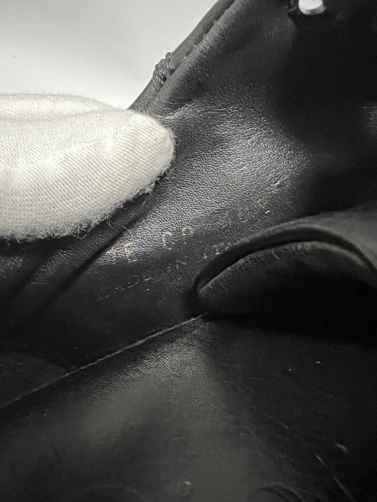 Dior × Hedi Slimane Dior Homme - S/S 07’ - B34 Suede Leather Low Trainers Size US 7.5 / EU 40-41 - 21 Thumbnail