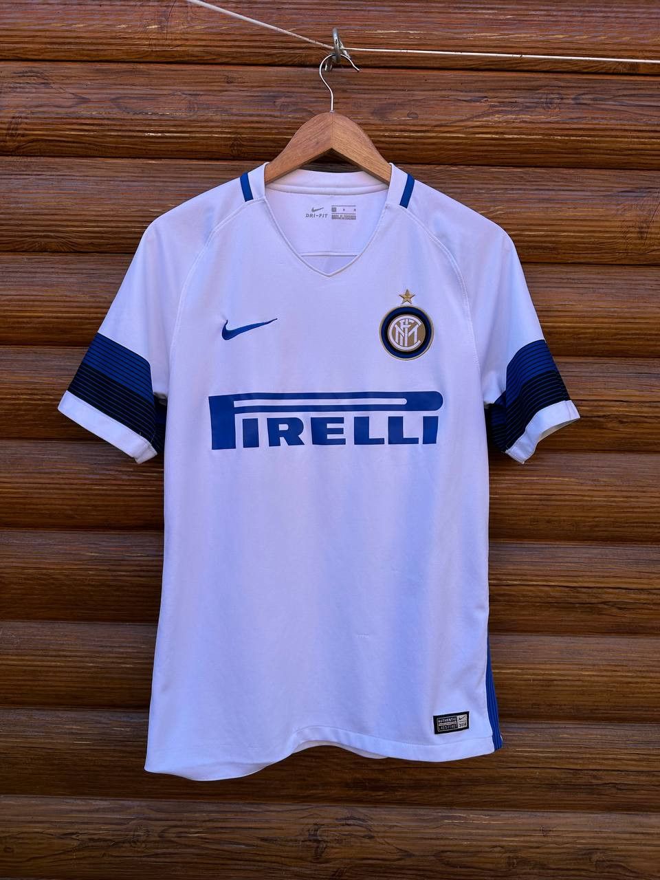 Nike FC INTER MILAN HOME FOOTBALL SOCCER SHIRT JERSEY NIKE Size US M / EU 48-50 / 2 - 1 Thumbnail
