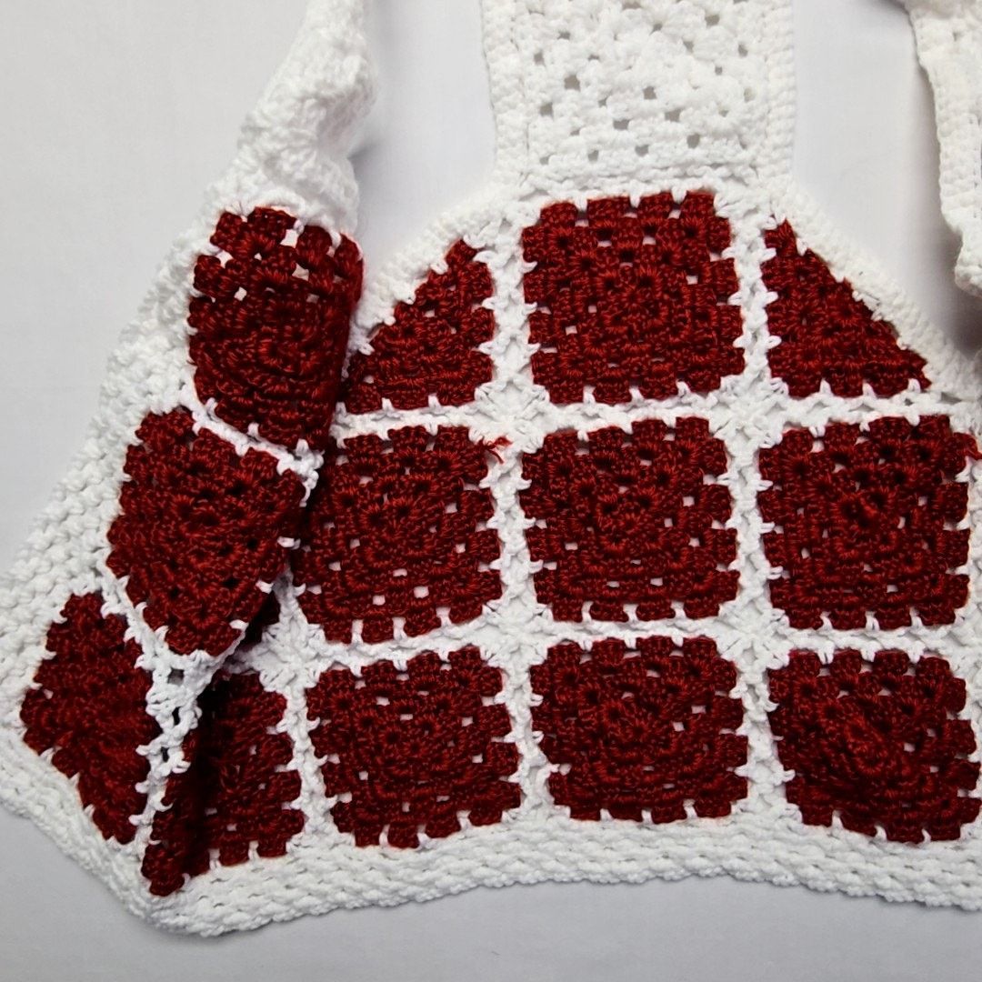 Handmade Red White Granny Square Sweater Vest Small Crochet Boho Top Size S / US 4 / IT 40 - 6 Thumbnail