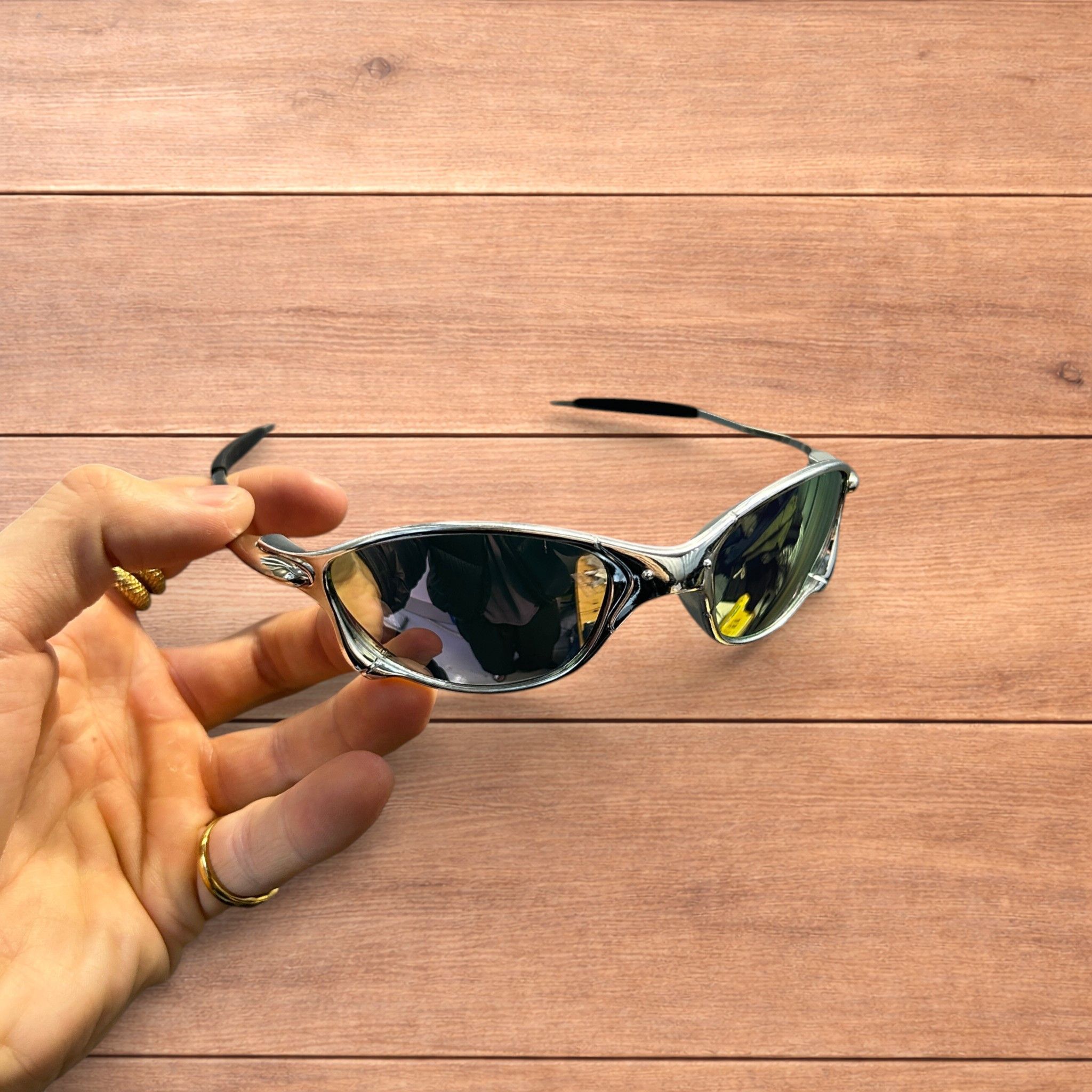 Japanese Brand Insane metal frame sunglasses in silver with purple lens. Size ONE SIZE - 8 Thumbnail