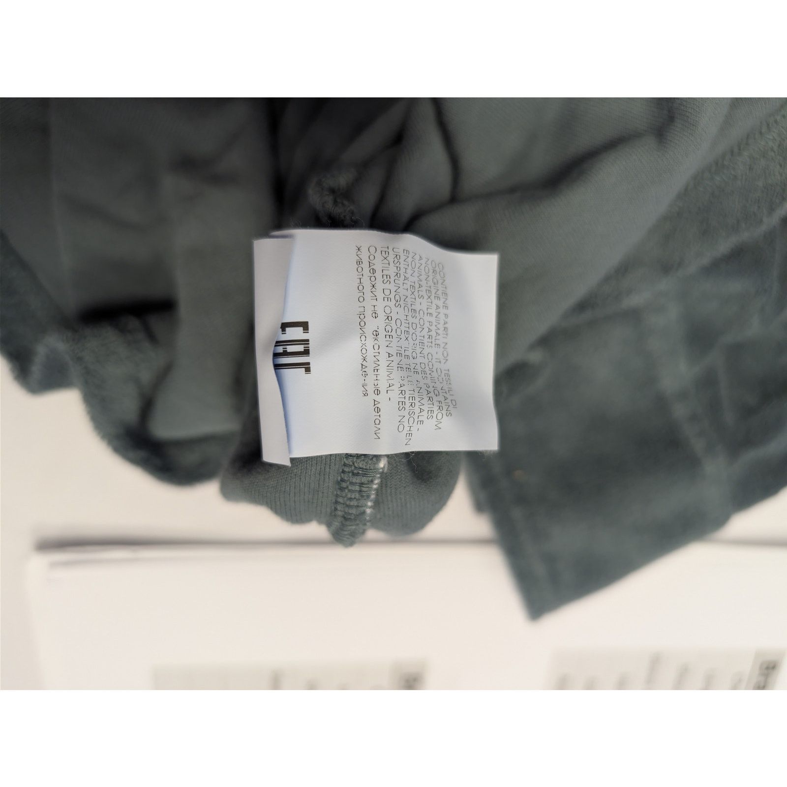 Fedeli o1rshd1 CC20 Front Pocket Suede Shirt in Green Size US M / EU 48-50 / 2 - 20 Thumbnail