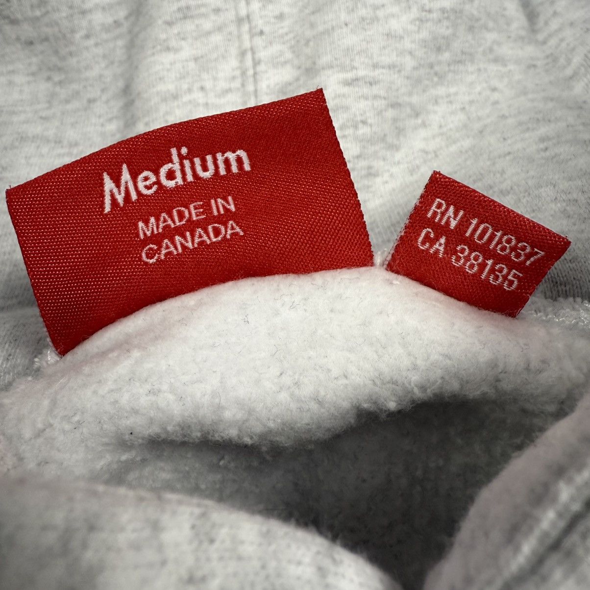 Supreme Supreme Reflective Cutout Logo ‘Gray’ Hoodie Size US M / EU 48-50 / 2 - 6 Thumbnail