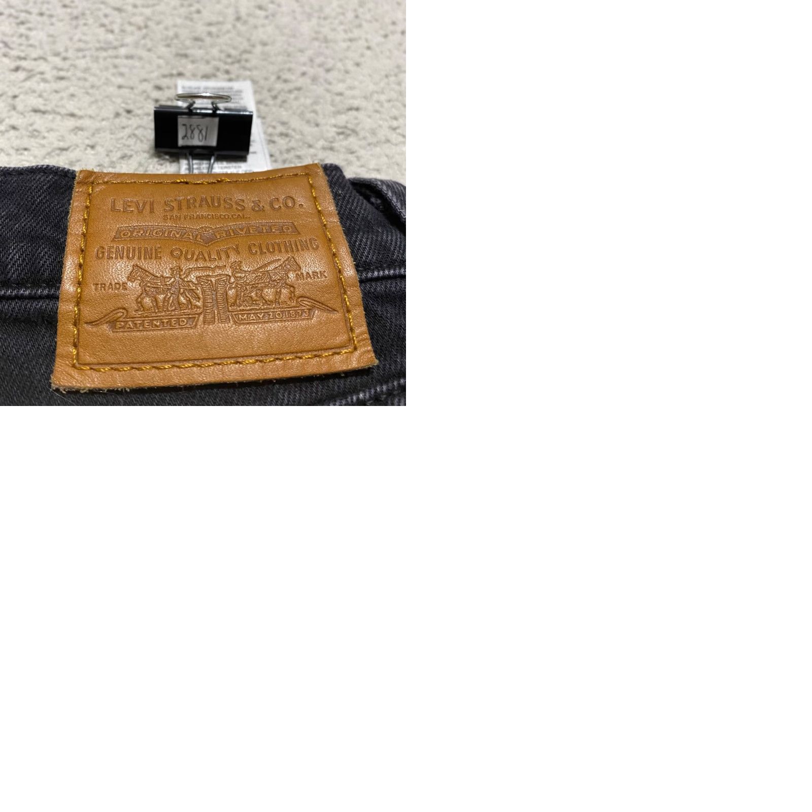 Levi's Levi's Womens 26 Jeans Shorts High Rise Cut-Off Inseam 2" Black Denim Stretch Pockets 5-Pocket Womens Casual - Size 26" / US 2 / IT 38 - 9 Thumbnail
