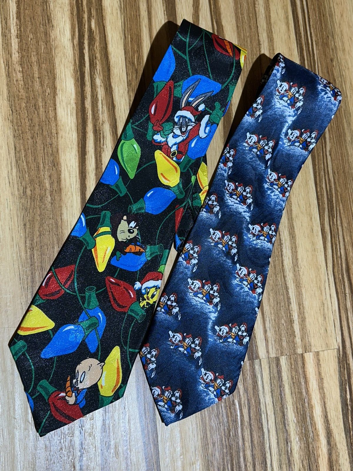 Other Christmas Looney Tunes Picasso Hand Made Ties Bundle Size ONE SIZE - 3 Thumbnail