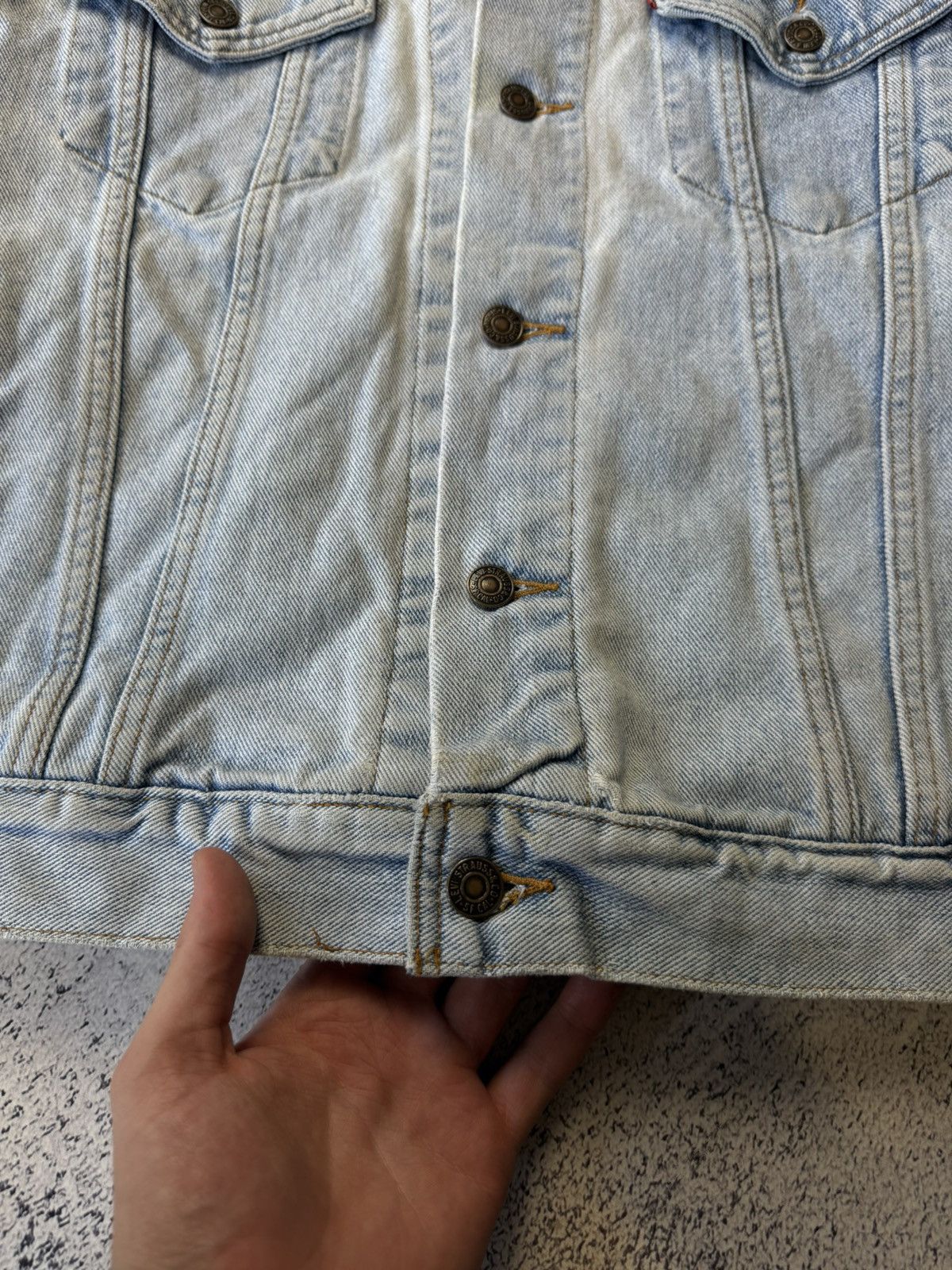 Levi's Vintage Levis Distressed Denim Jacket Made In USA Rare Y2K Size US L / EU 52-54 / 3 - 6 Thumbnail