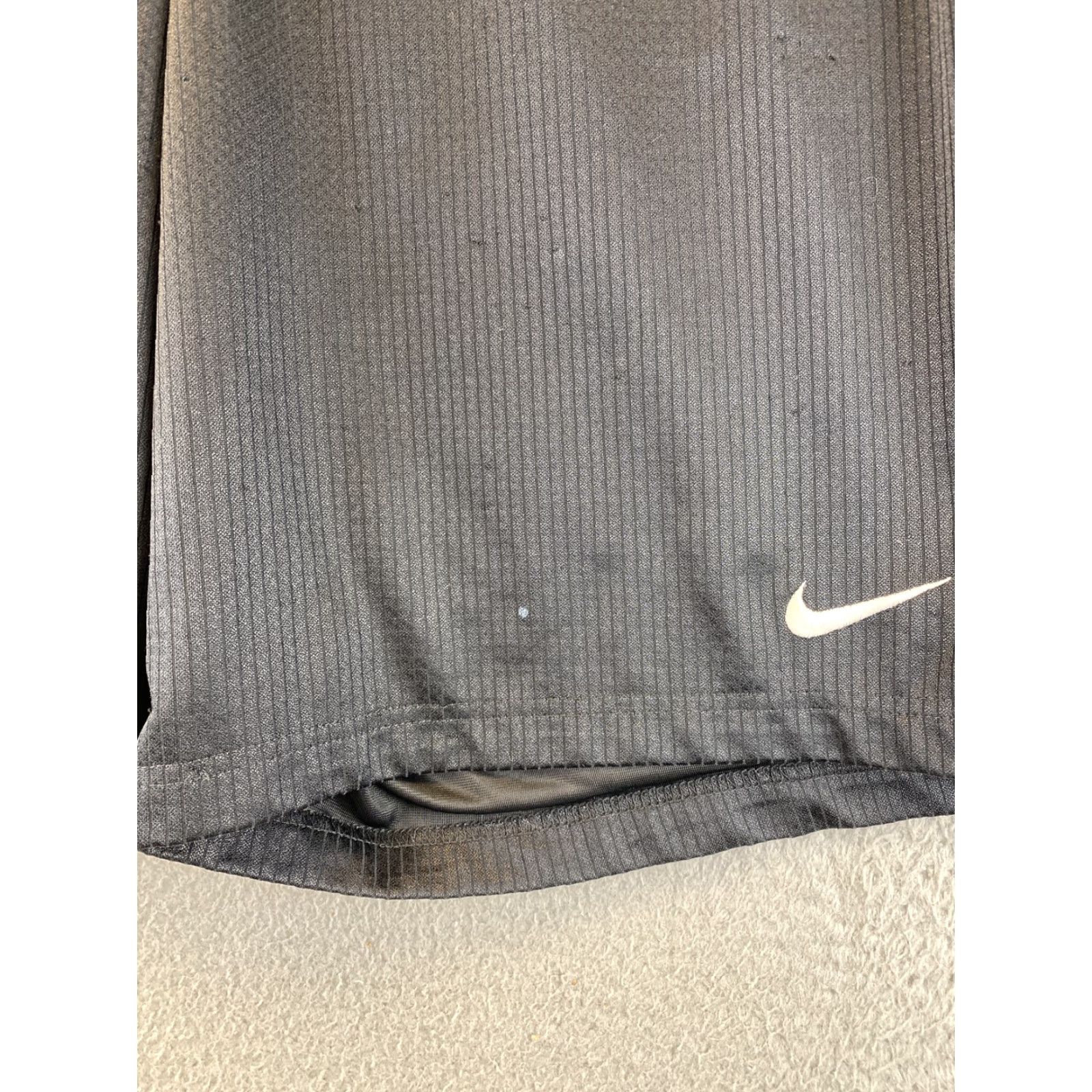 Nike Nike Shorts Black Men’s Size XL Basketball Athletic Pockets Polyester /72-60 Size US 36 / EU 52 - 3 Thumbnail