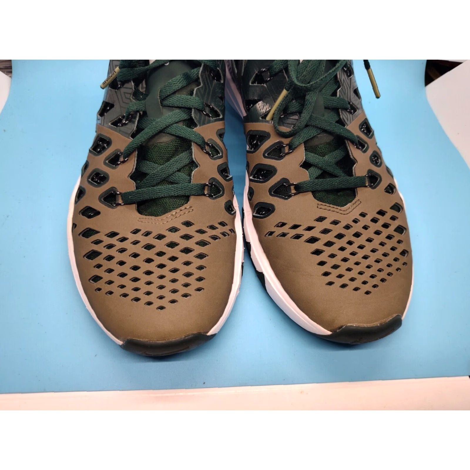 Nike VINTAGE Nike Basketball Shoes Men Size 8 Green Michigan State Spartans 90s Sneakers Size US 8 / EU 41 - 3 Thumbnail