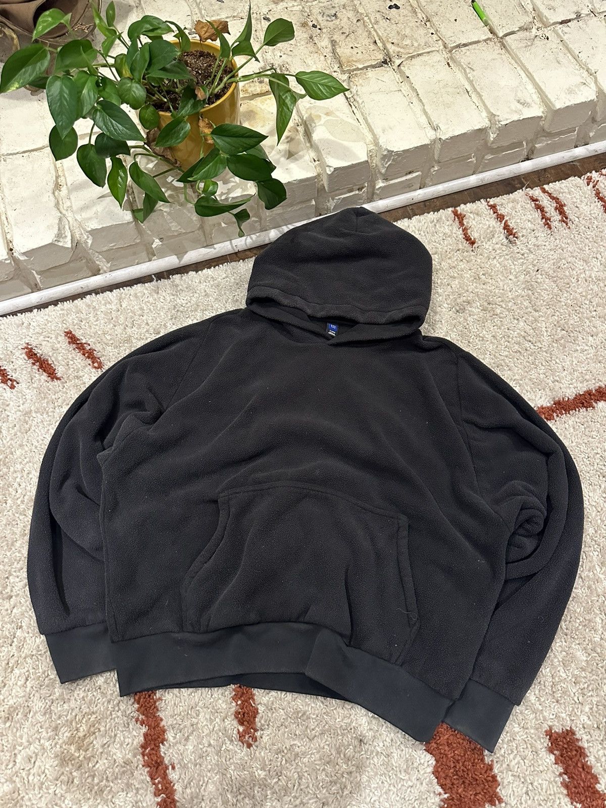 image of Balenciaga x Gap Yeezy X Gap Fleece Hoodie Sweat XL in Black, Men's