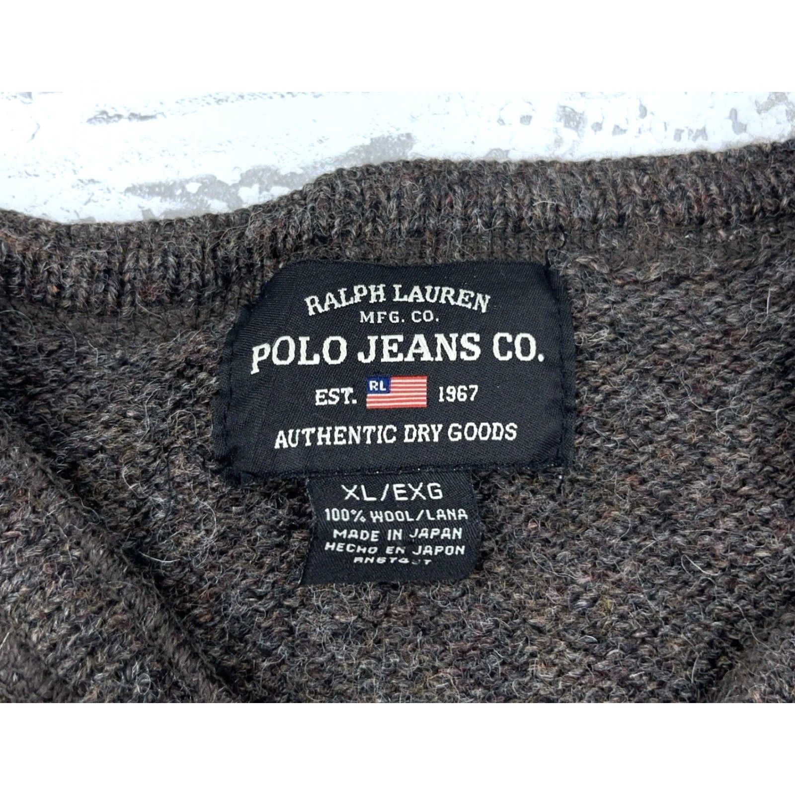 Ralph Lauren VINTAGE Ralph Lauren Sweater Men XL Brown Wool Knit V-Neck Pullover Regular Embroidered Logo Size US XL / EU 56 / 4 - 3 Thumbnail
