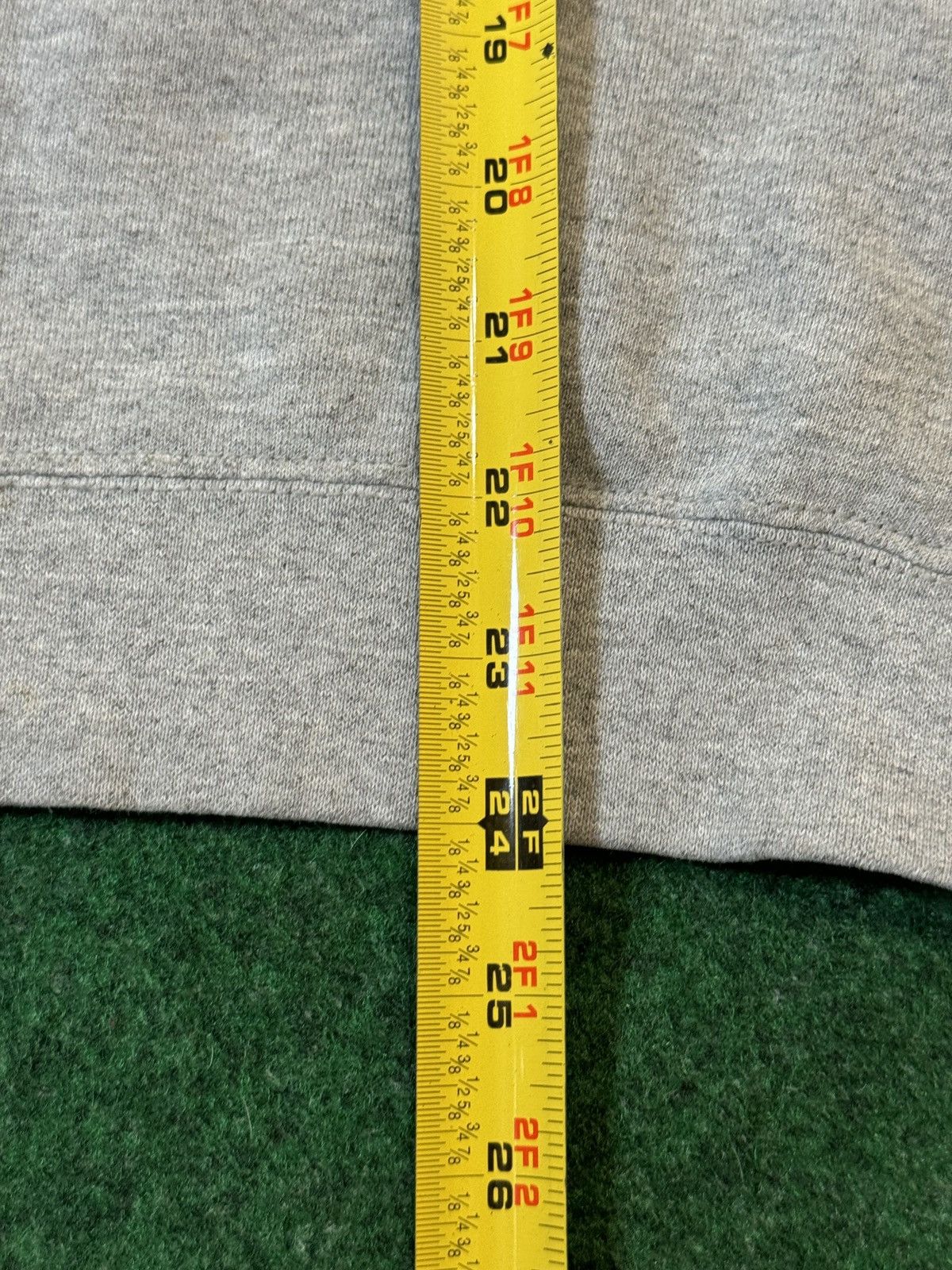 Nike × Vintage Vintage 90s Y2K Nike Minimalist Gray Swoosh Crewneck Size US S / EU 44-46 / 1 - 6 Thumbnail