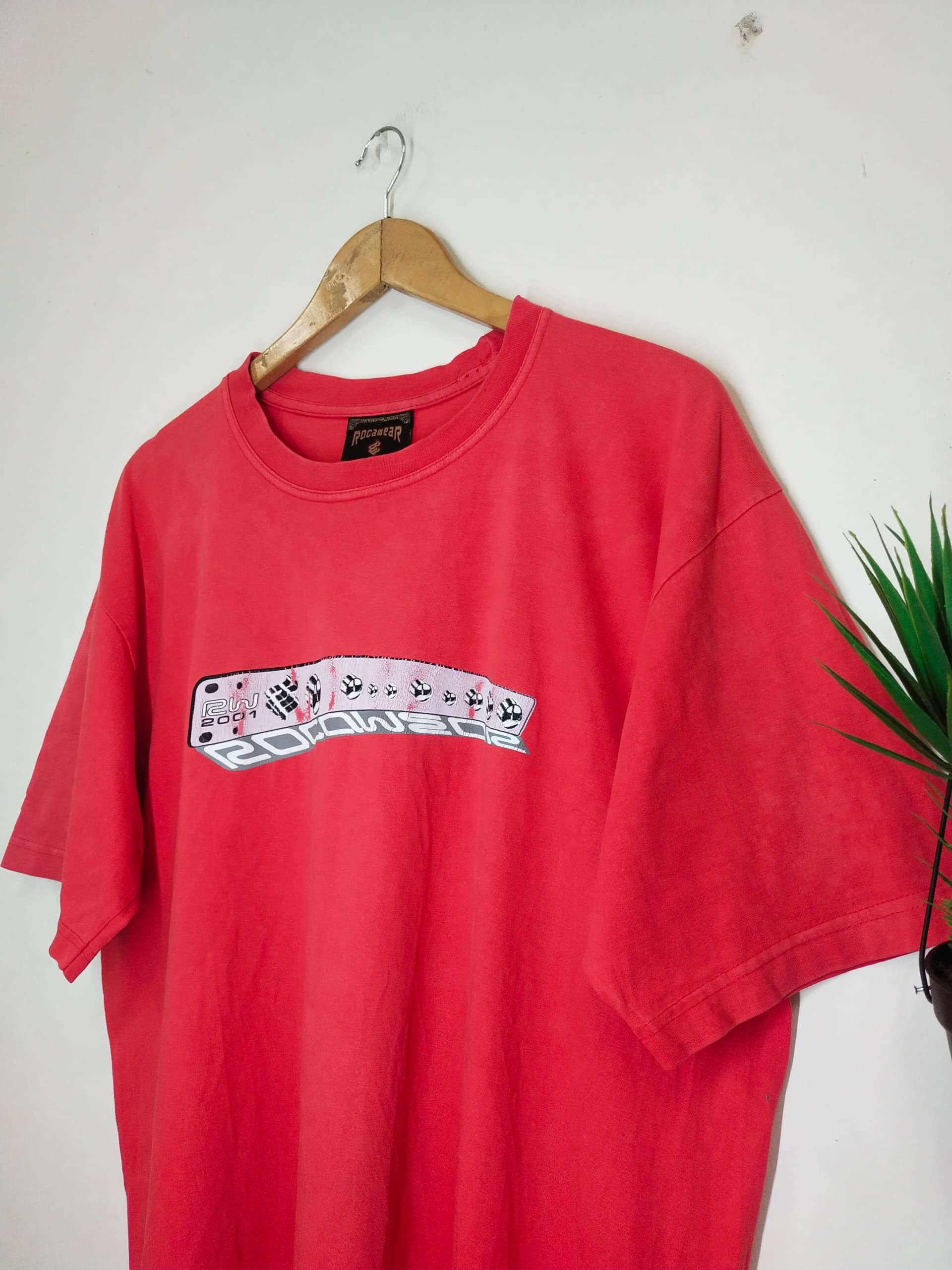 Rocawear VTG 2001 Rocawear streetwear stussy carhartt skateboard tee Size US XL / EU 56 / 4 - 2 Thumbnail